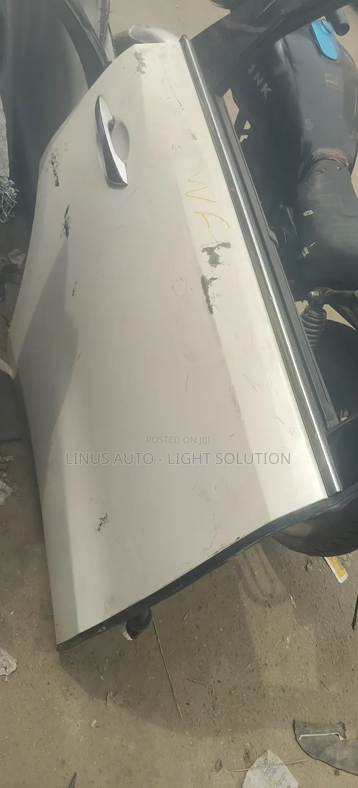 Door 2018/2020 Acura MDX