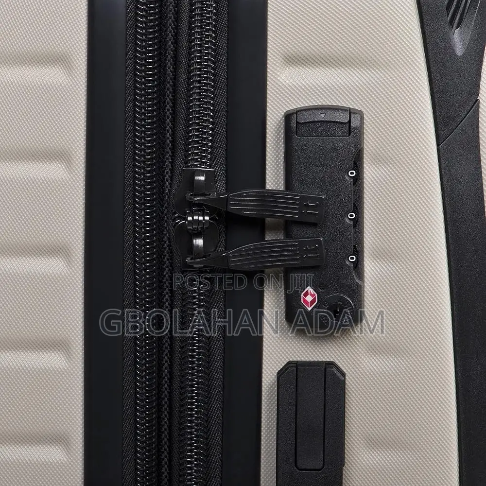 Lineal 3 Piece Hardside 8 Wheel Expandable Spinner