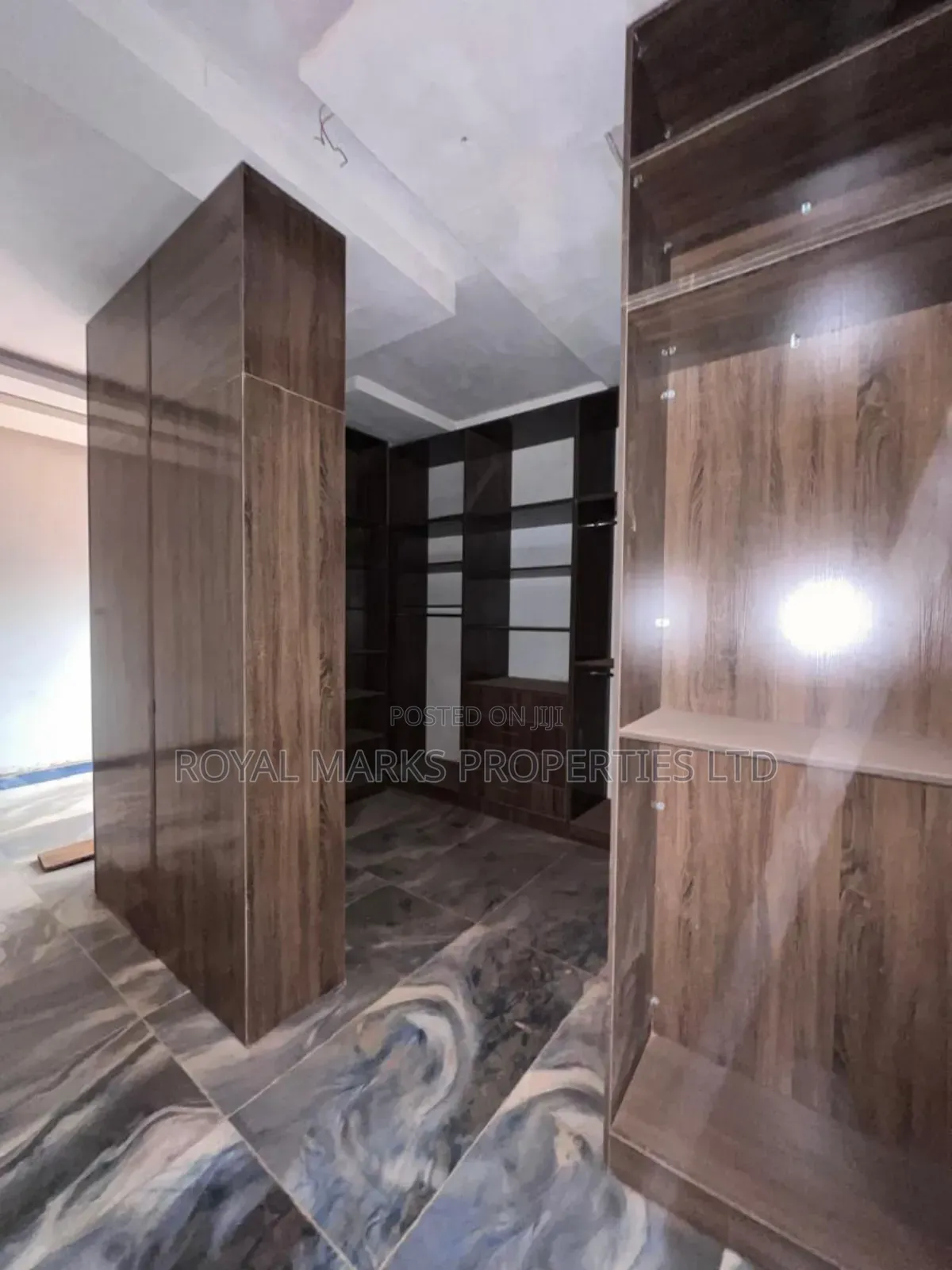 4bdrm Duplex in Games Village, Kaura for sale