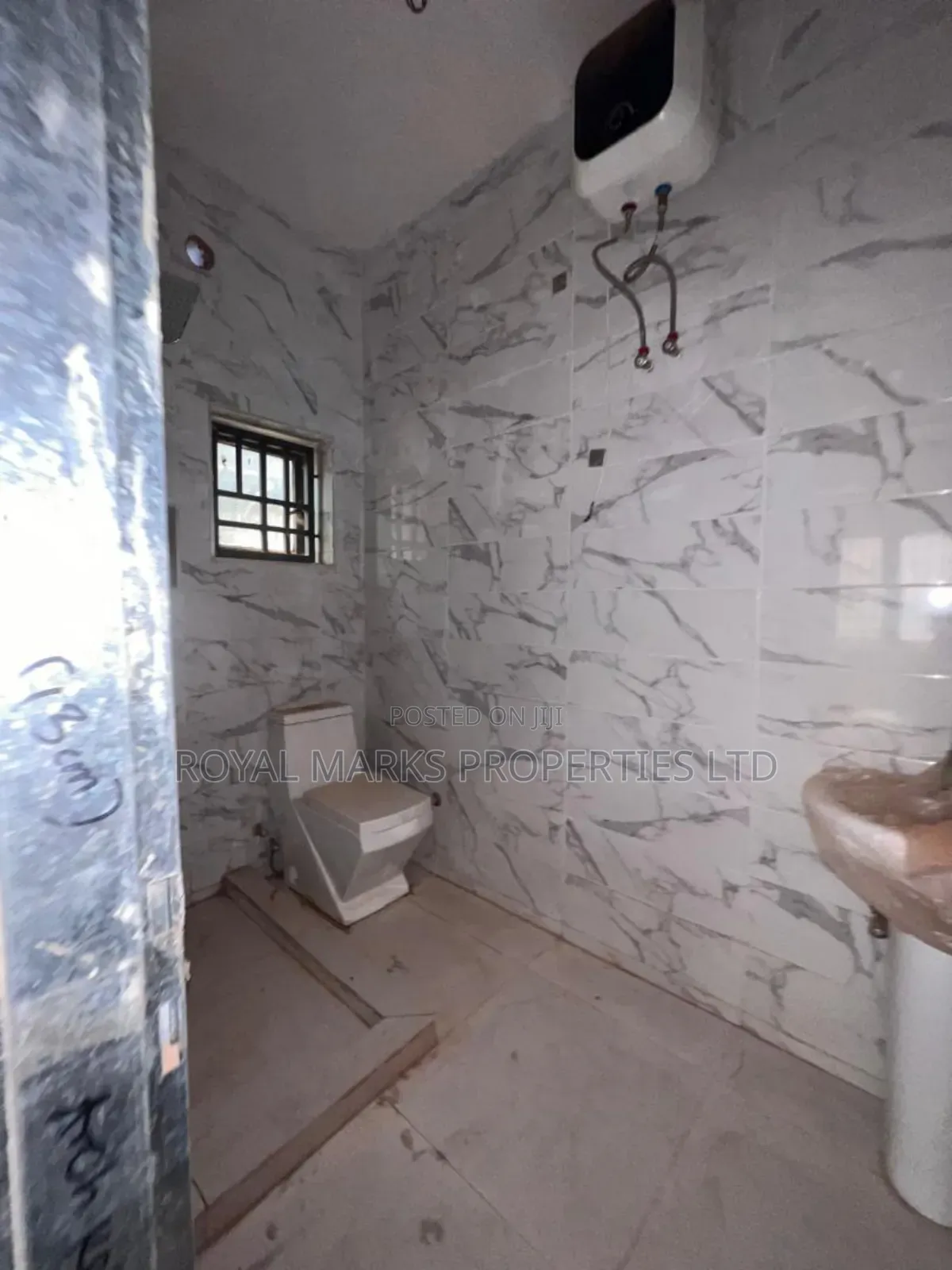4bdrm Duplex in Games Village, Kaura for sale