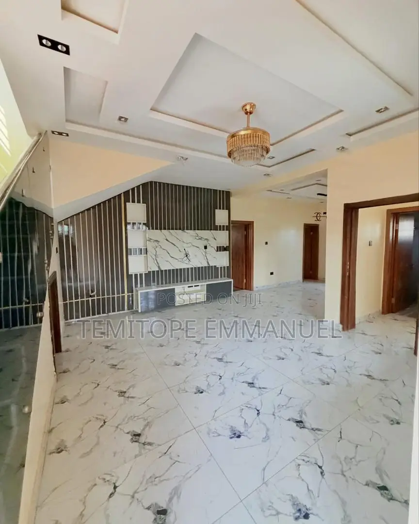 Furnished 4bdrm Duplex in Opic Isheri, Kosofe / Kosofe for sale
