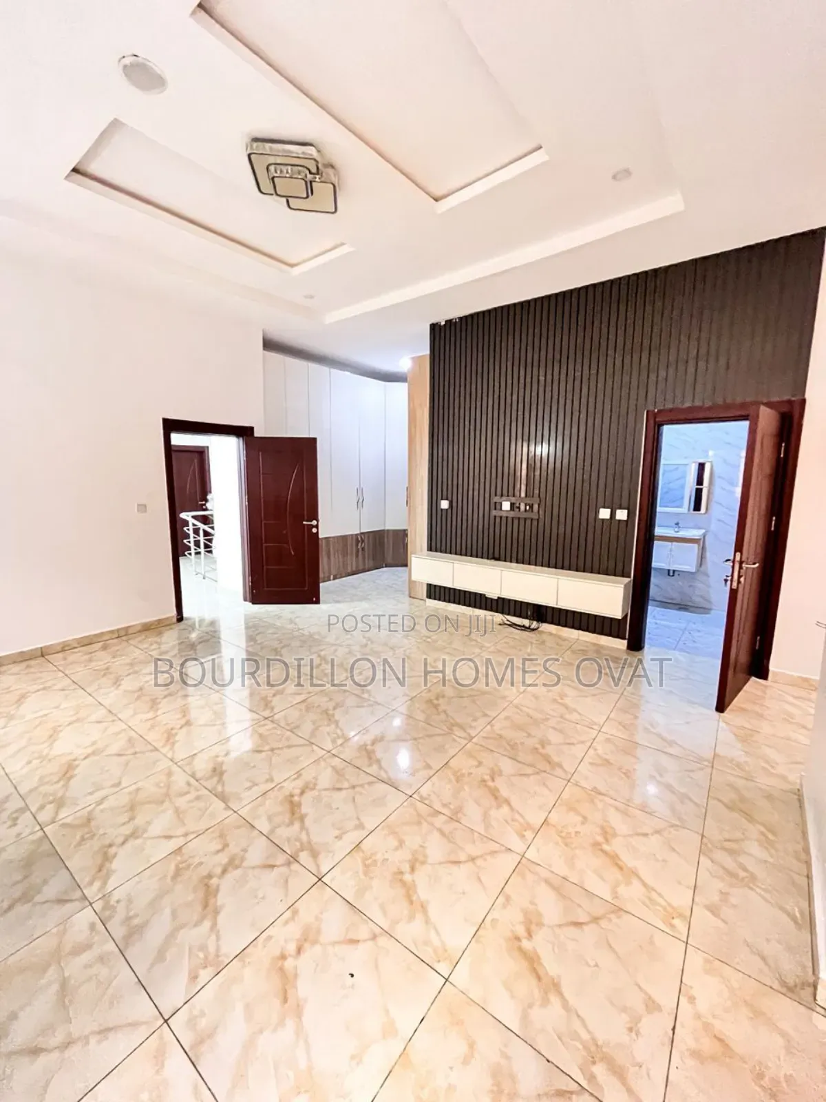 4bdrm Duplex in Ikota Villa Estate for sale