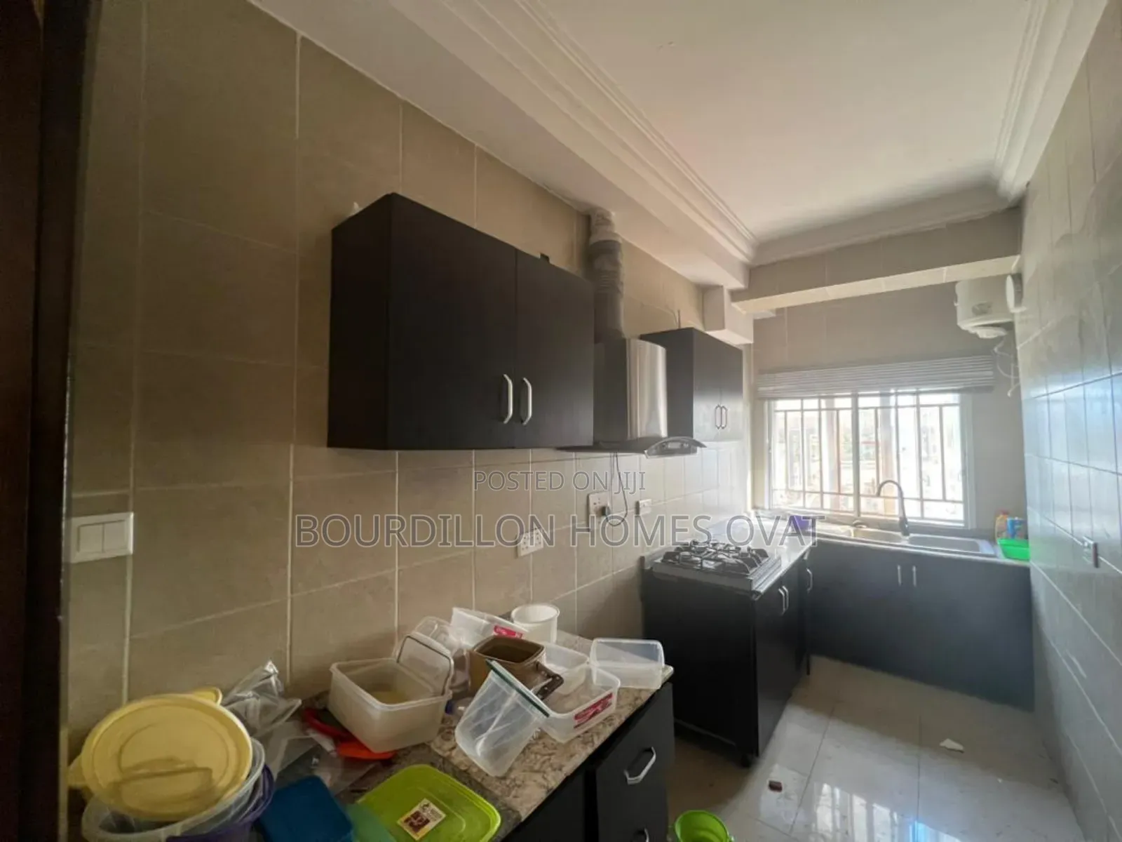 3bdrm Apartment in Lekki Phase 1 Lagos for sale