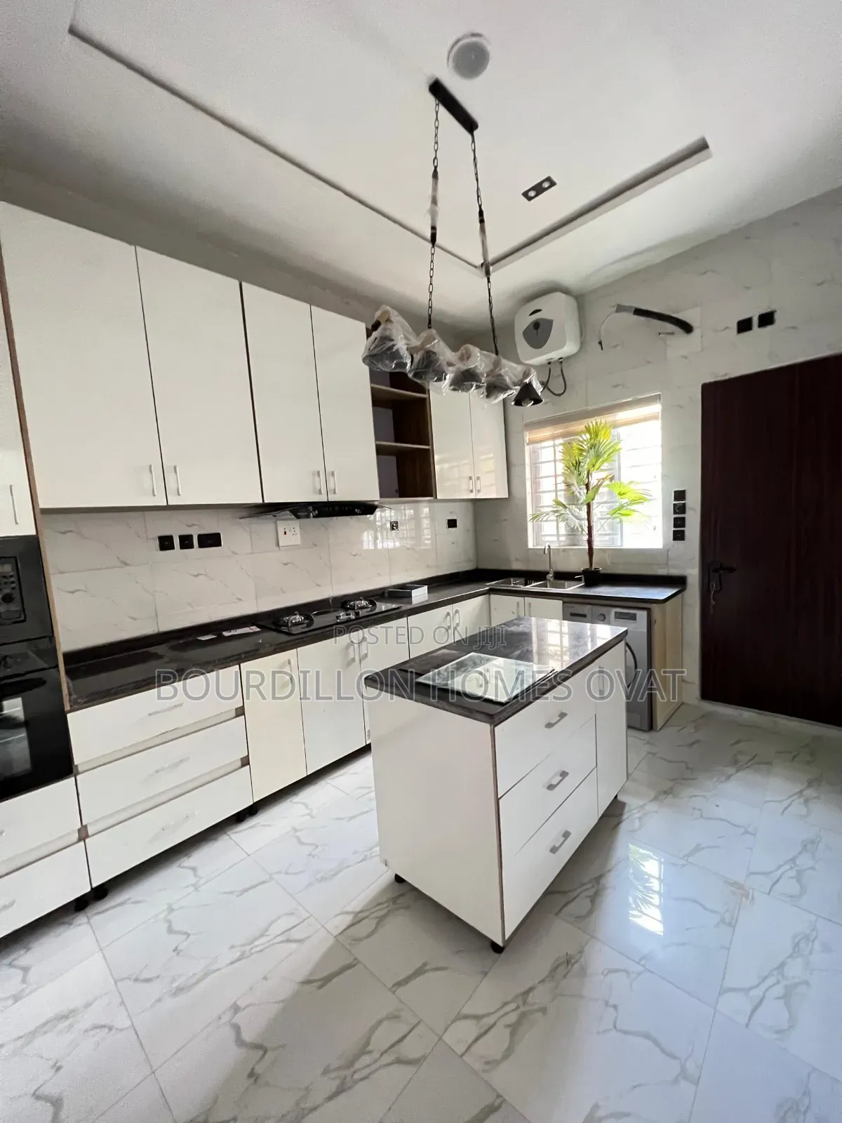 4bdrm Duplex in Ikate, Lekki Lagos for sale