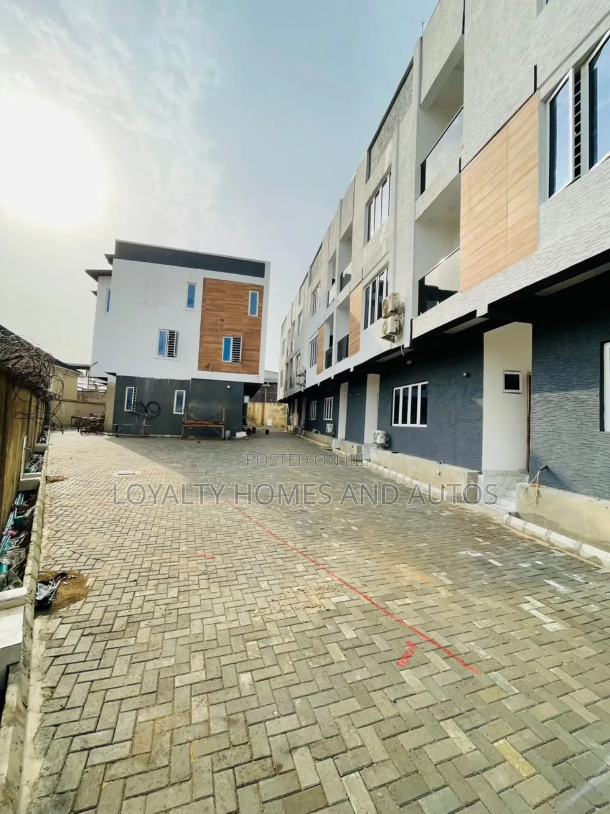 4bdrm House in Adeniyi Jones for sale