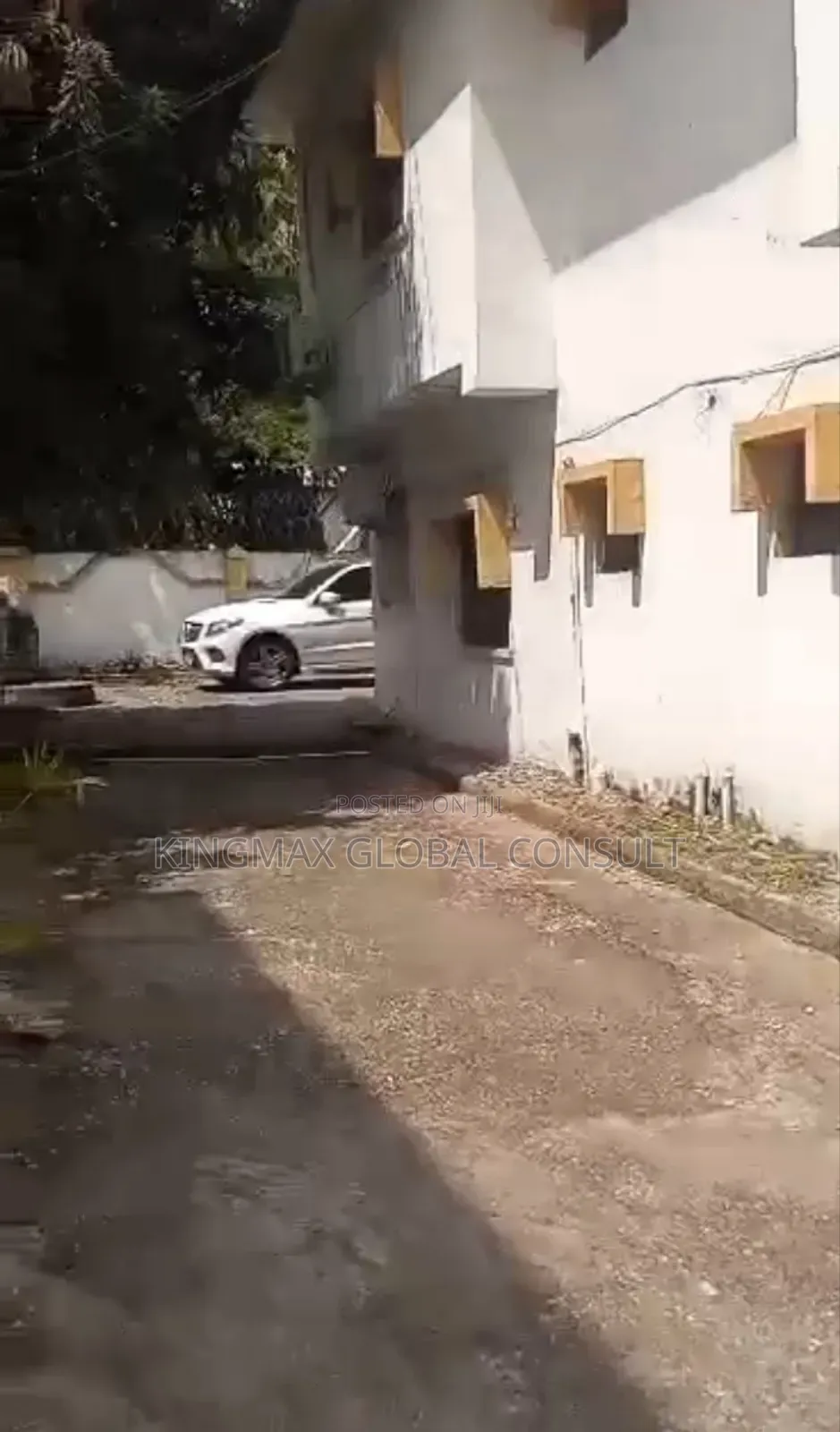 3bdrm Block of Flats in Wuse Abuja for sale