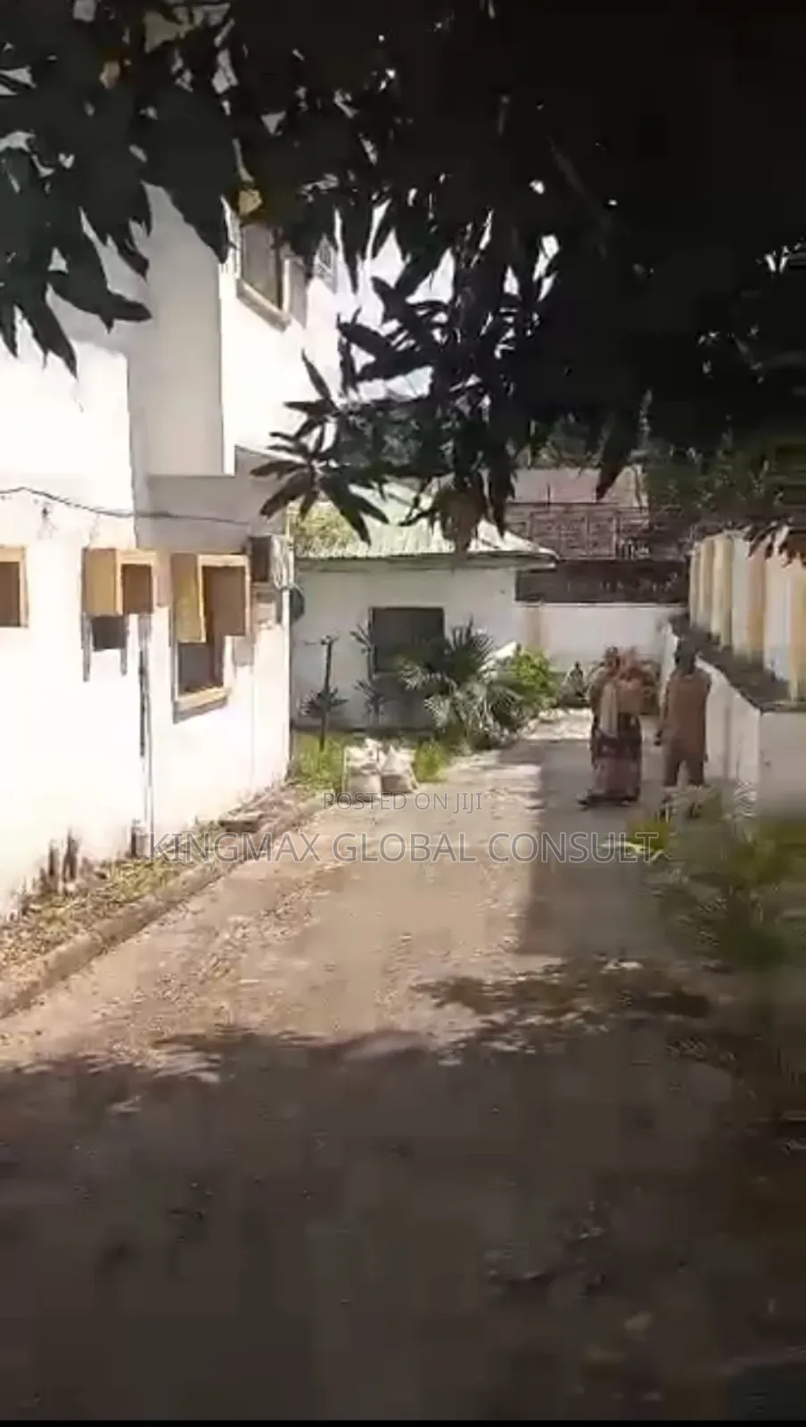 3bdrm Block of Flats in Wuse Abuja for sale