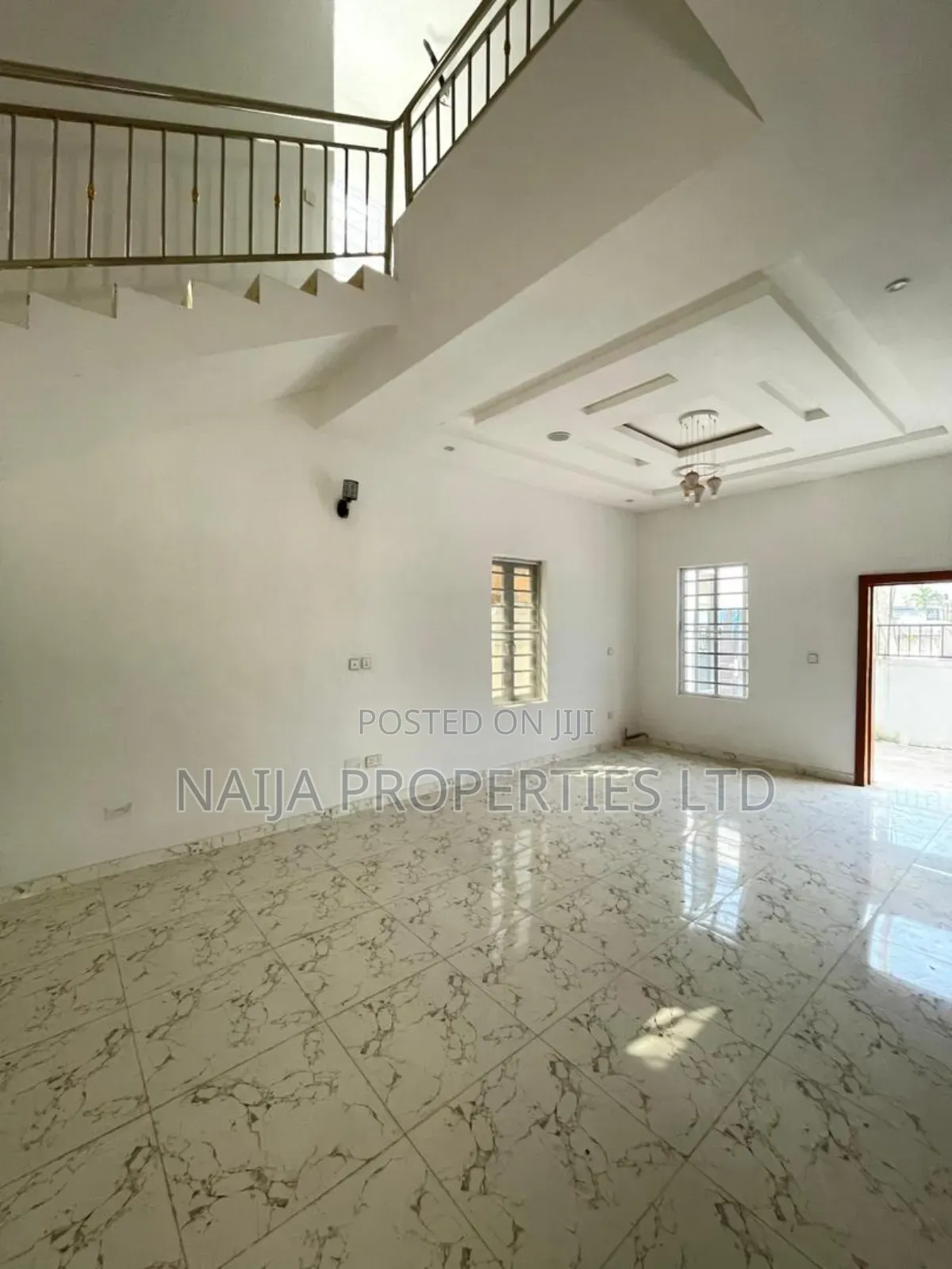 5bdrm Duplex in Chevron Tollgate, Lekki for sale