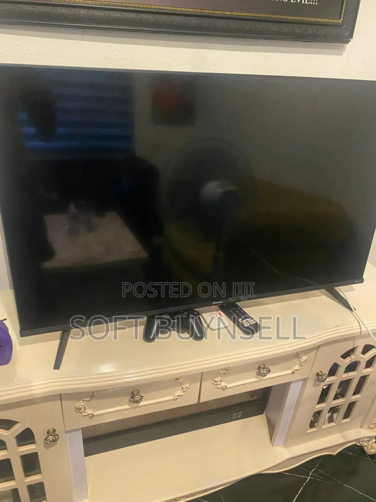 43" Hisense Smart Tv