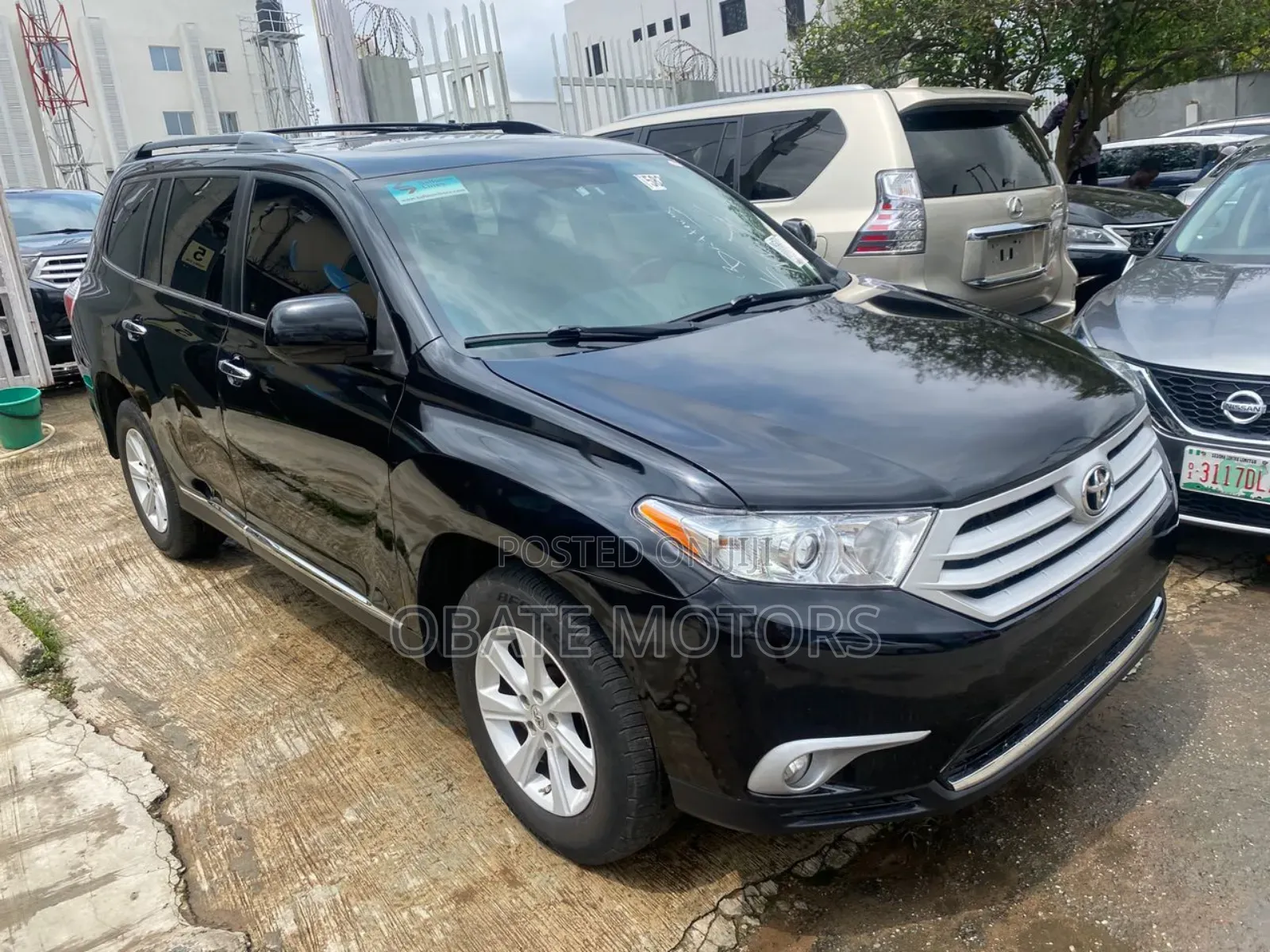 Toyota Highlander Limited 3.5l 4WD 2013 Black