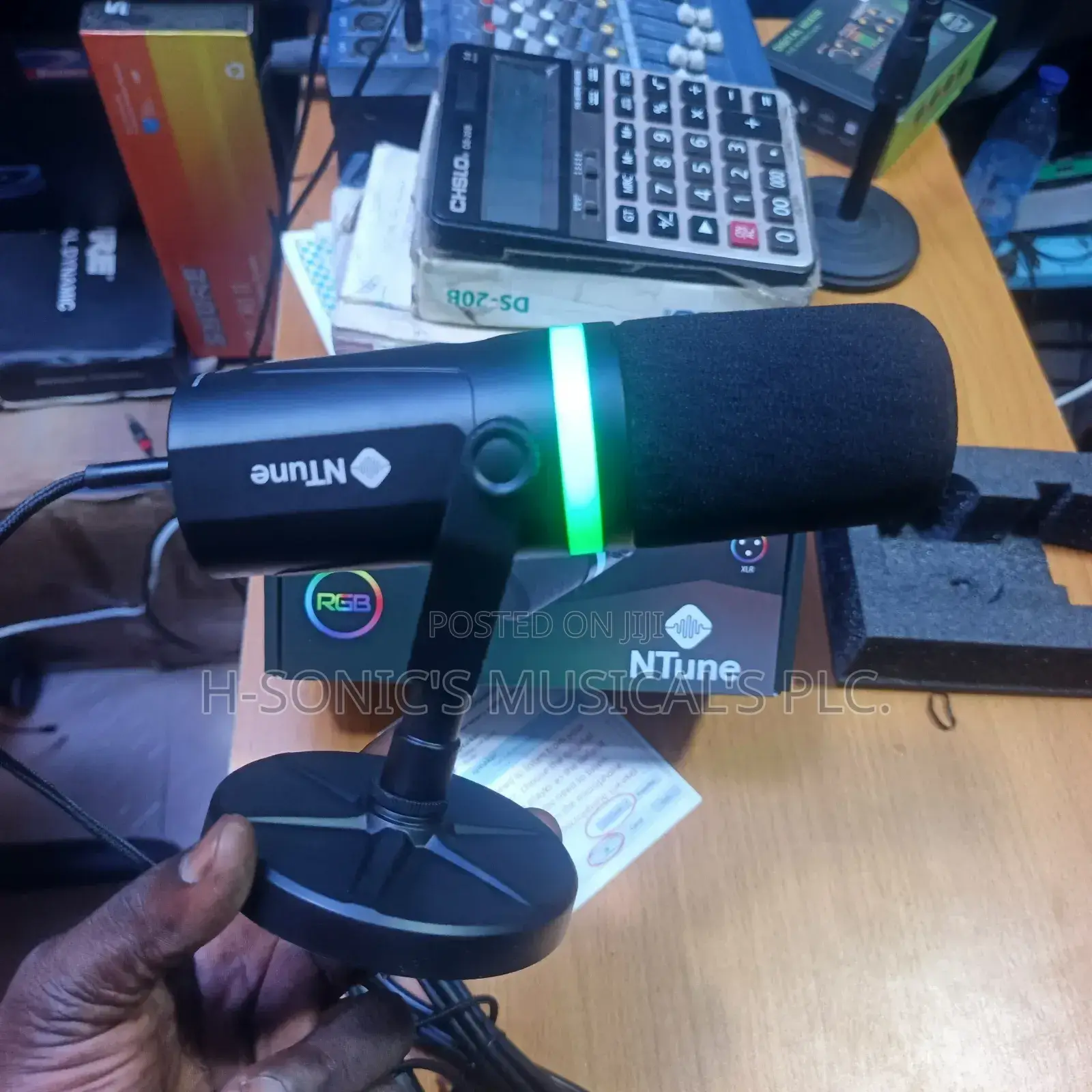 Ntune N-Tune S-338 Podcast Dynamic Microphone.