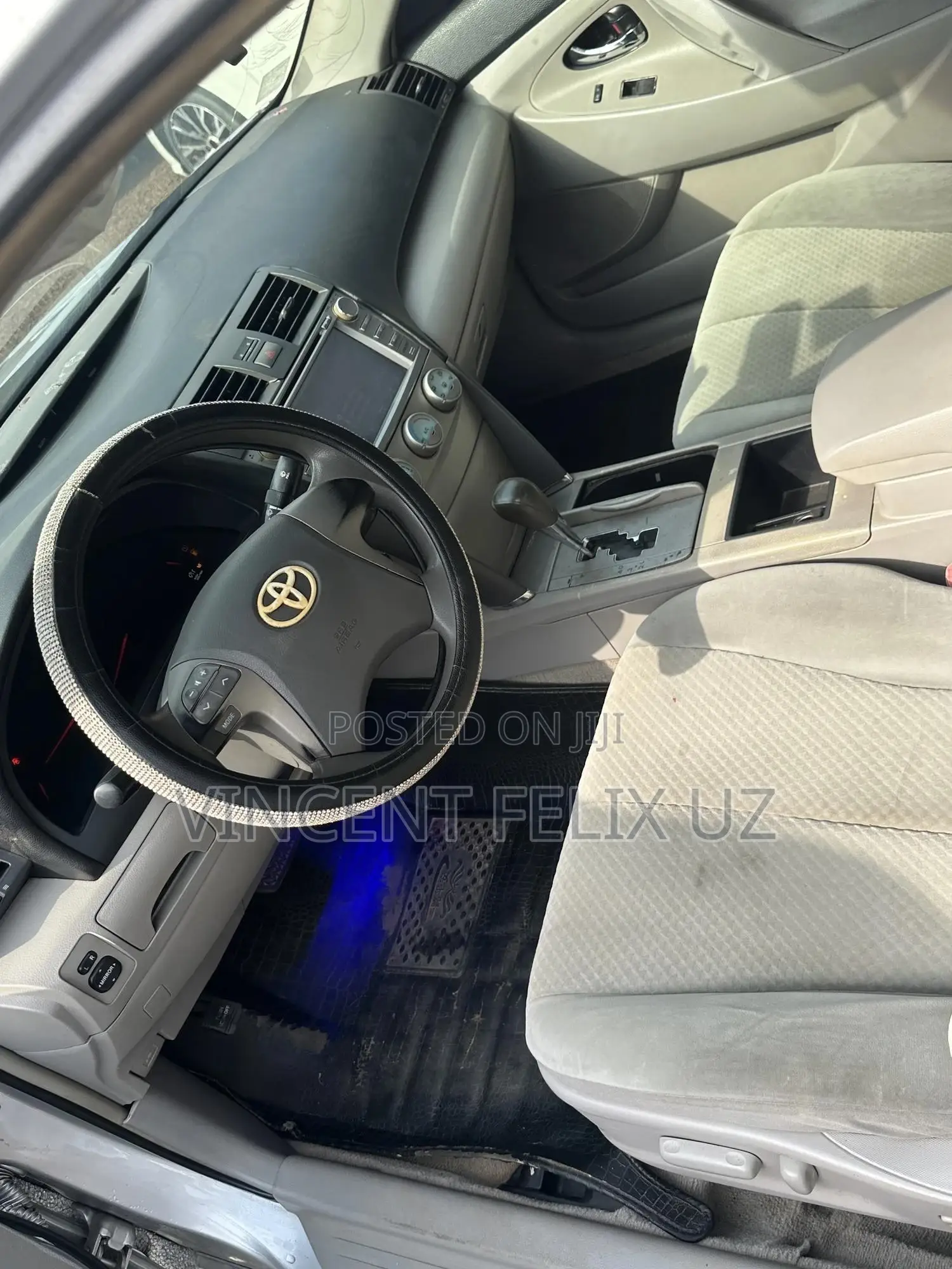 Toyota Camry LE 4dr Sedan (2.4L 4cyl 5A) 2008 Silver