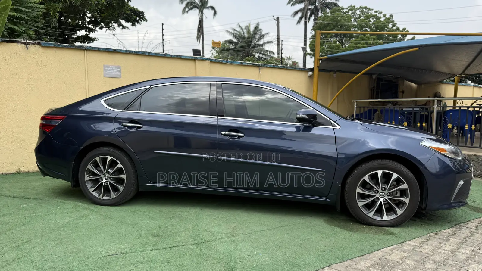 Toyota Avalon XLE Plus FWD Sedan (3.6L 6cyl 6A) 2016 Blue