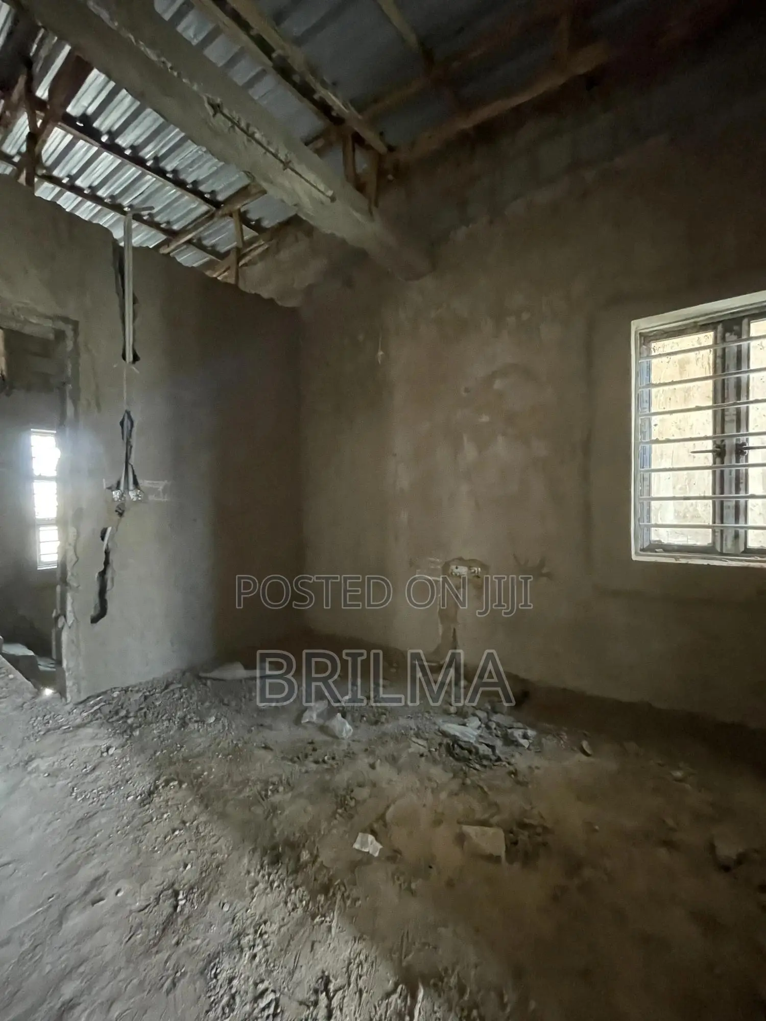 4bdrm Townhouse/Terrace in Gaduwa for sale