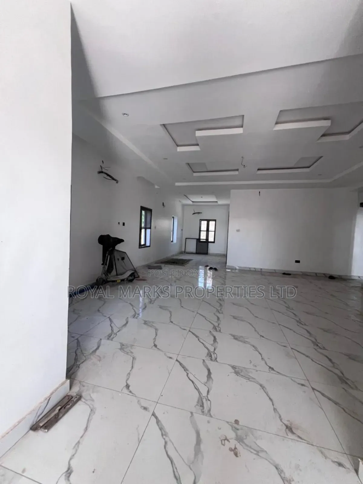 5bdrm Duplex in Lokogoma for sale