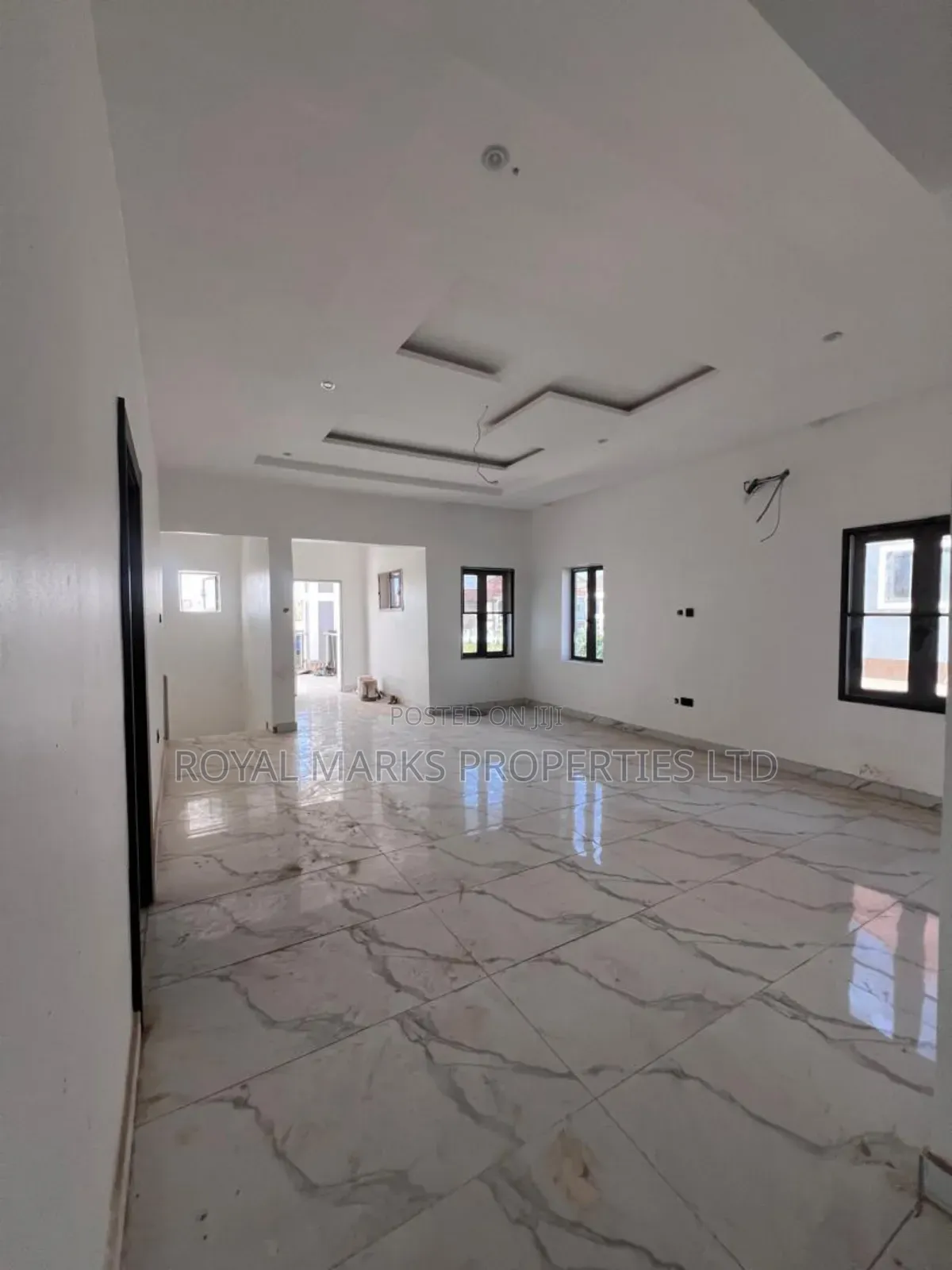 5bdrm Duplex in Lokogoma for sale