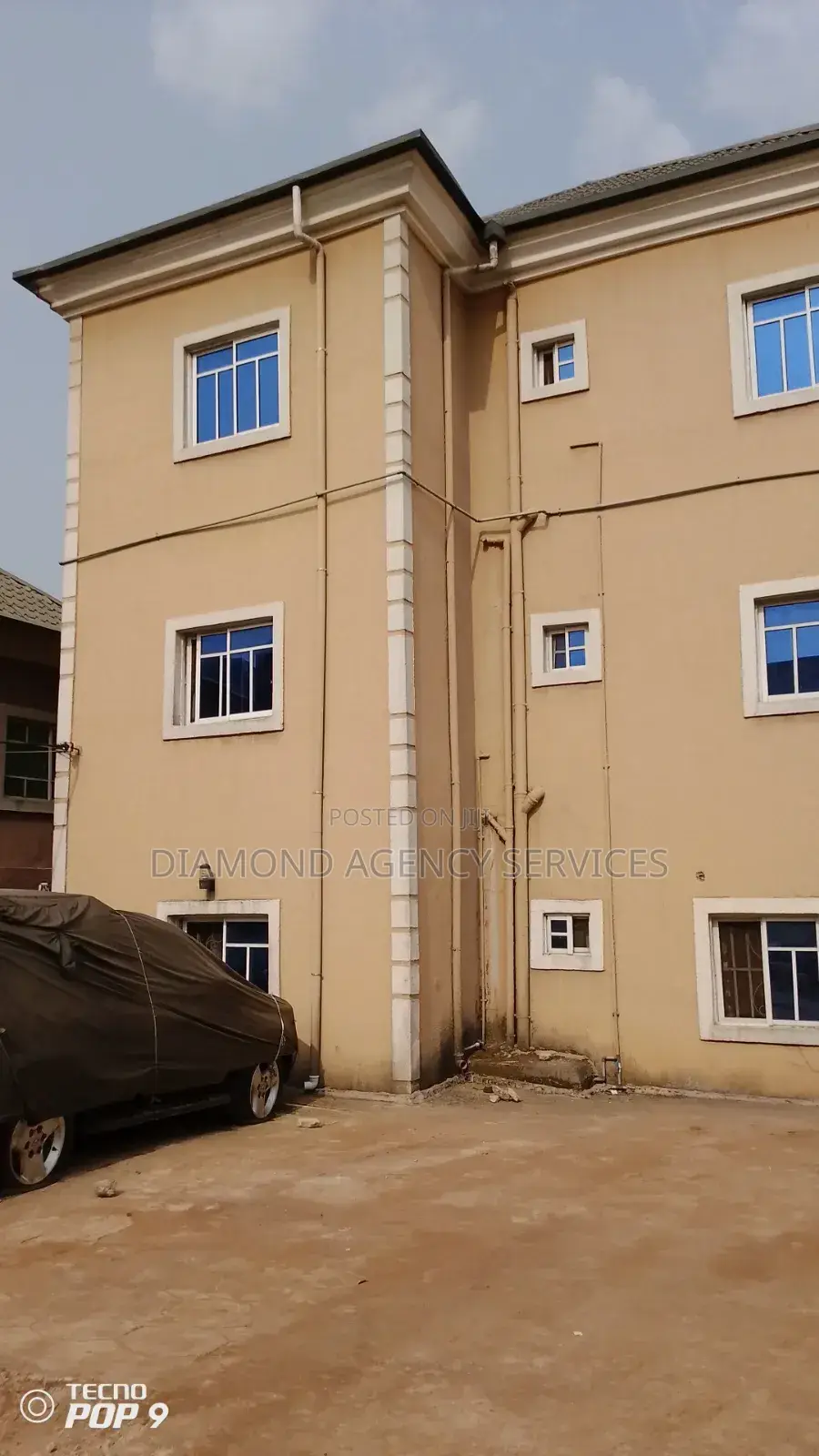 12bdrm Duplex in Rowjet, Owerri for sale