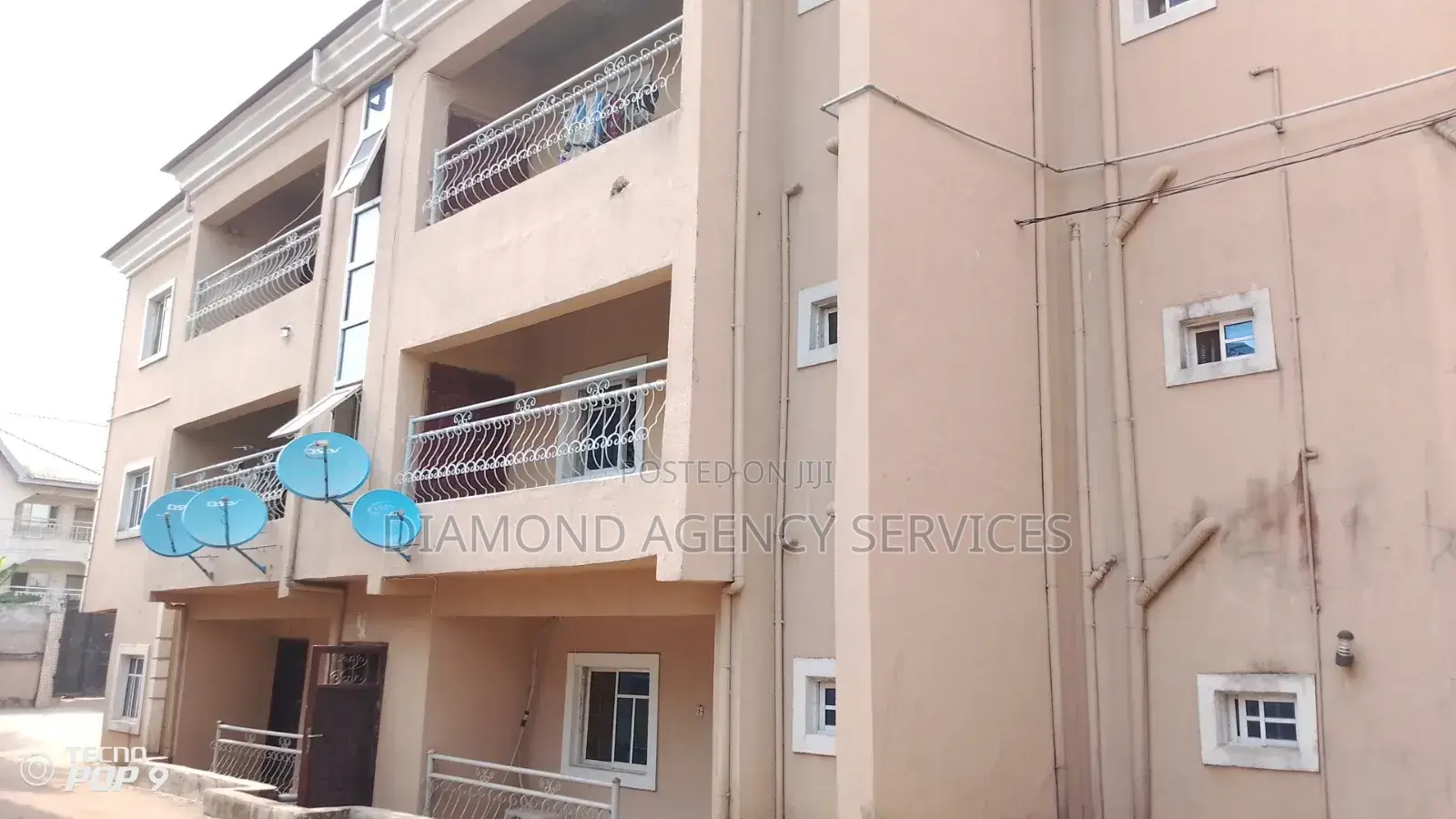 12bdrm Duplex in Rowjet, Owerri for sale