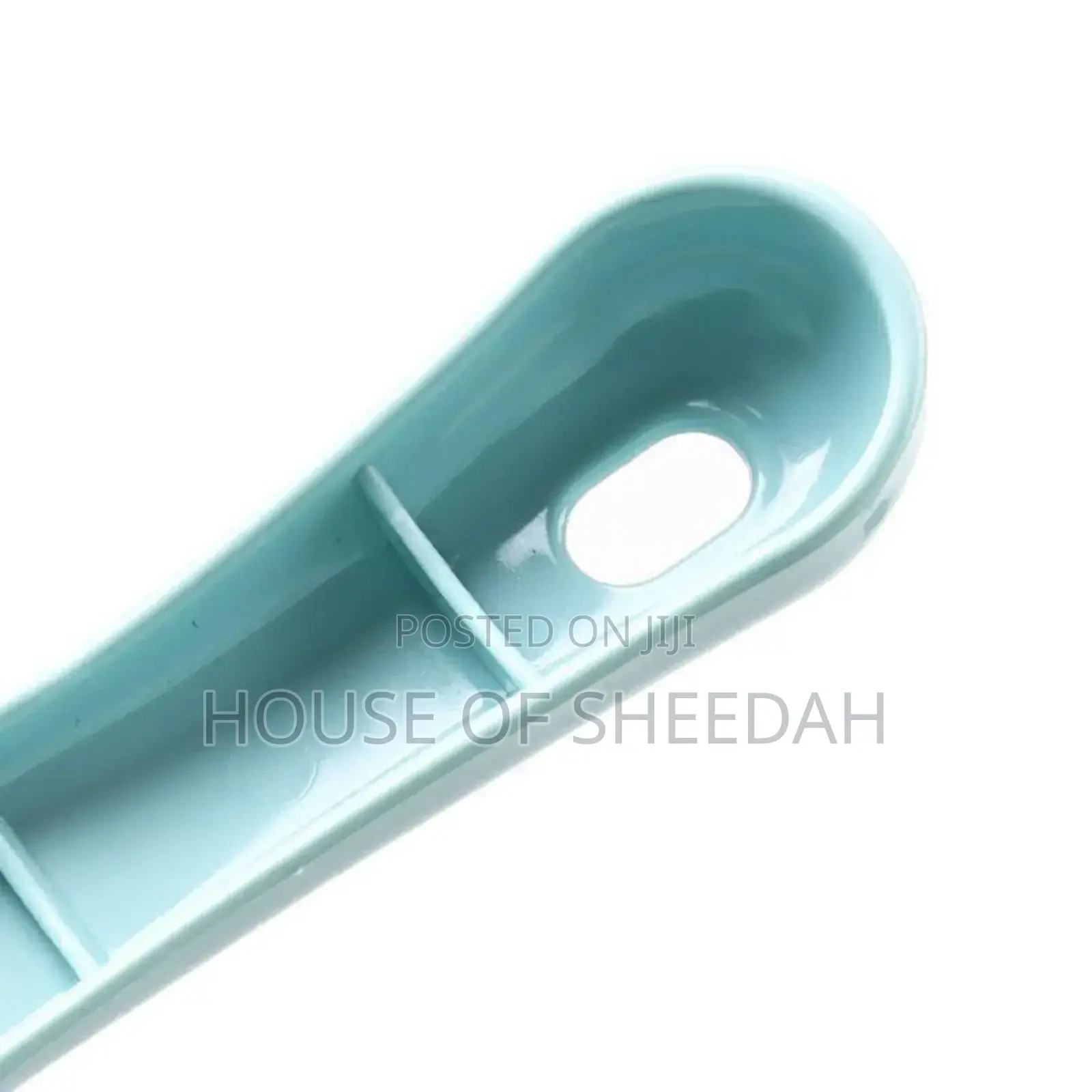 12pcs Plastic Water Scoop /Laddler