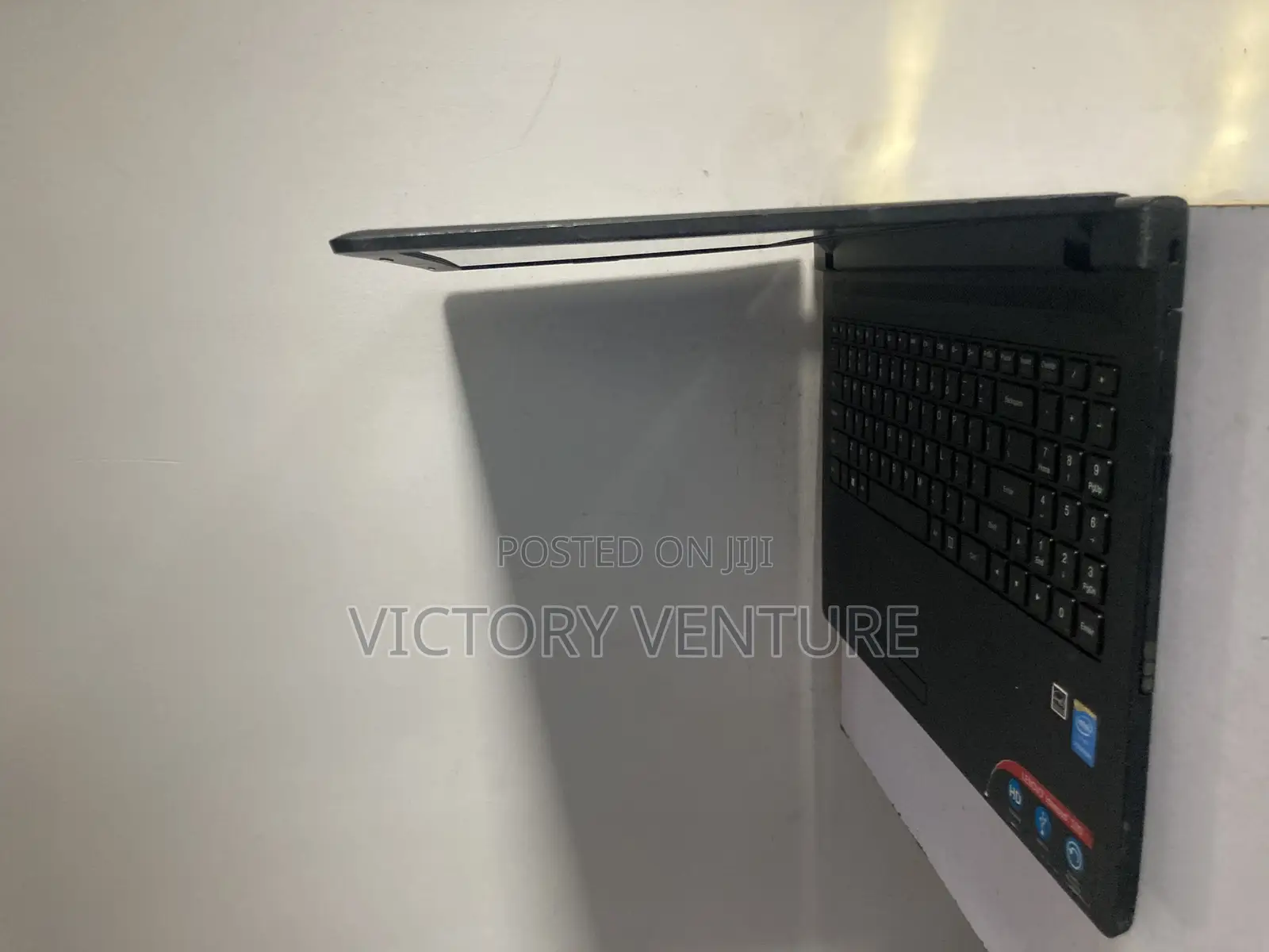 Laptop Lenovo IdeaPad 100 8GB Intel Pentium SSD 250GB