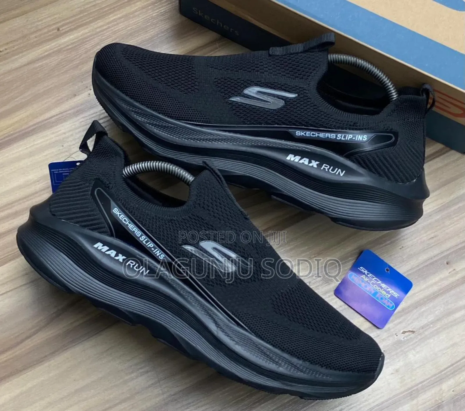 Original Luxury Skechers Max Run Sneakers