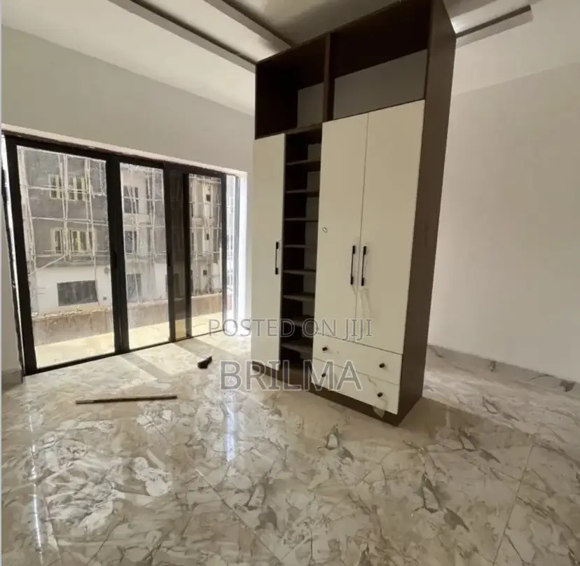 2bdrm Block of Flats in Life Camp for sale