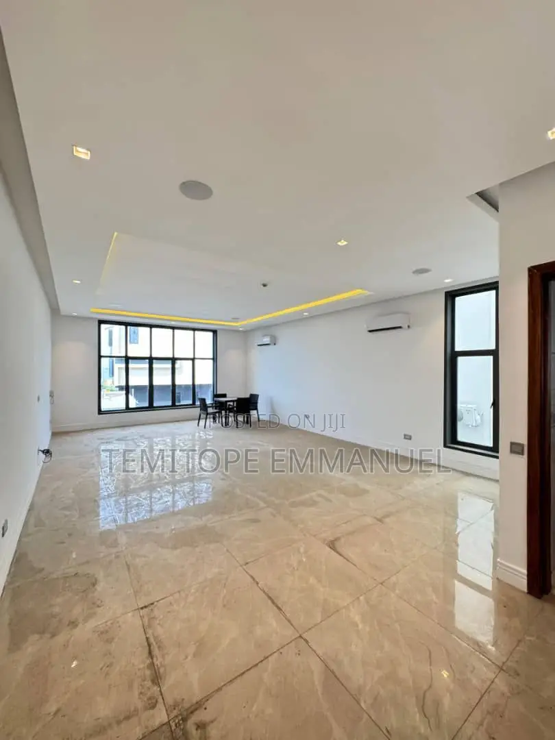 Furnished 5bdrm Duplex in Banana Island Ikoyi for sale