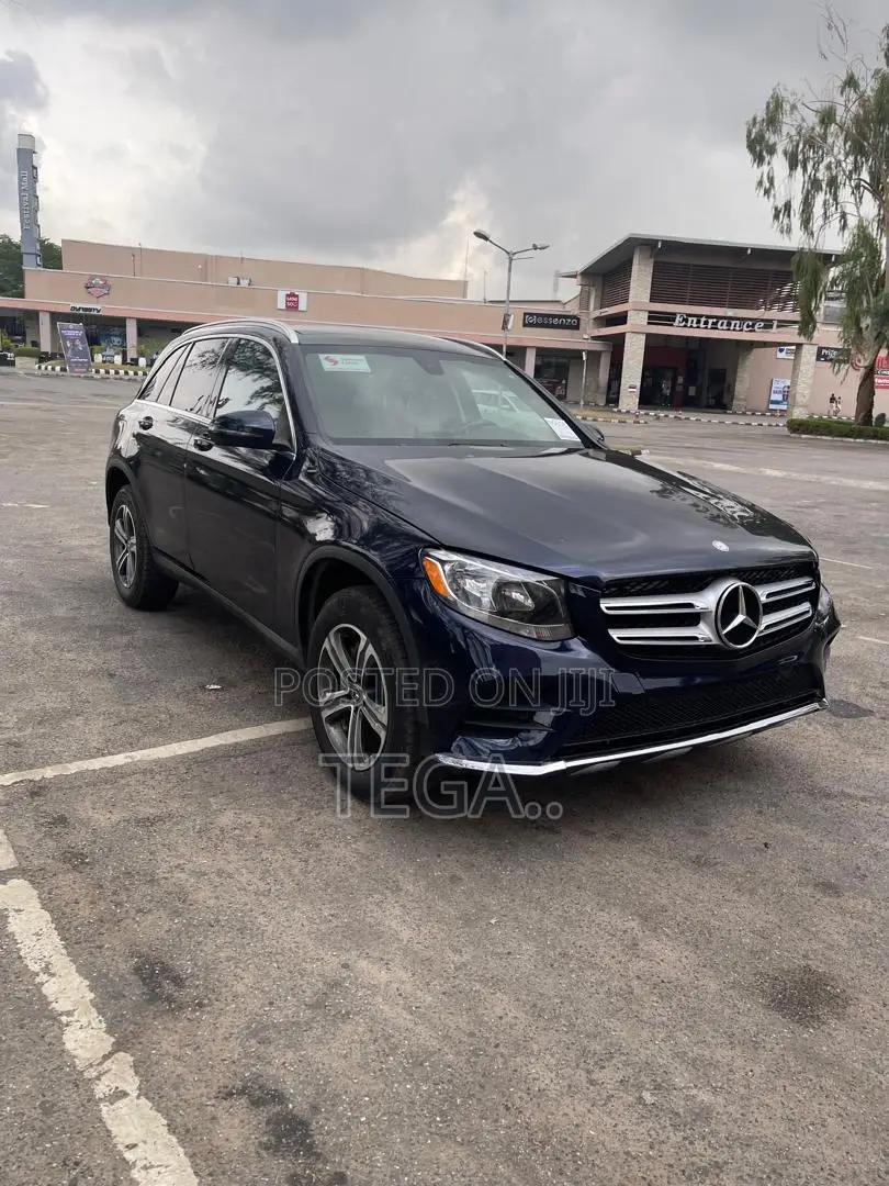 Mercedes-Benz GLC-Class 2017 Blue