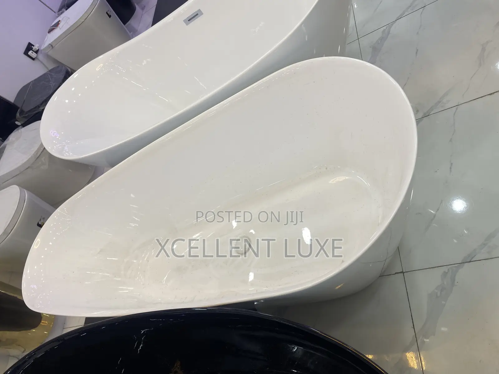 Luxury Acrylic Free Standing Bathtub White