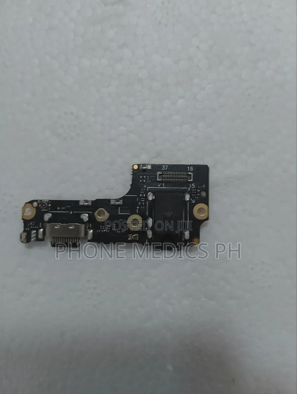 Freeyond M5 Charging Port Sub Board