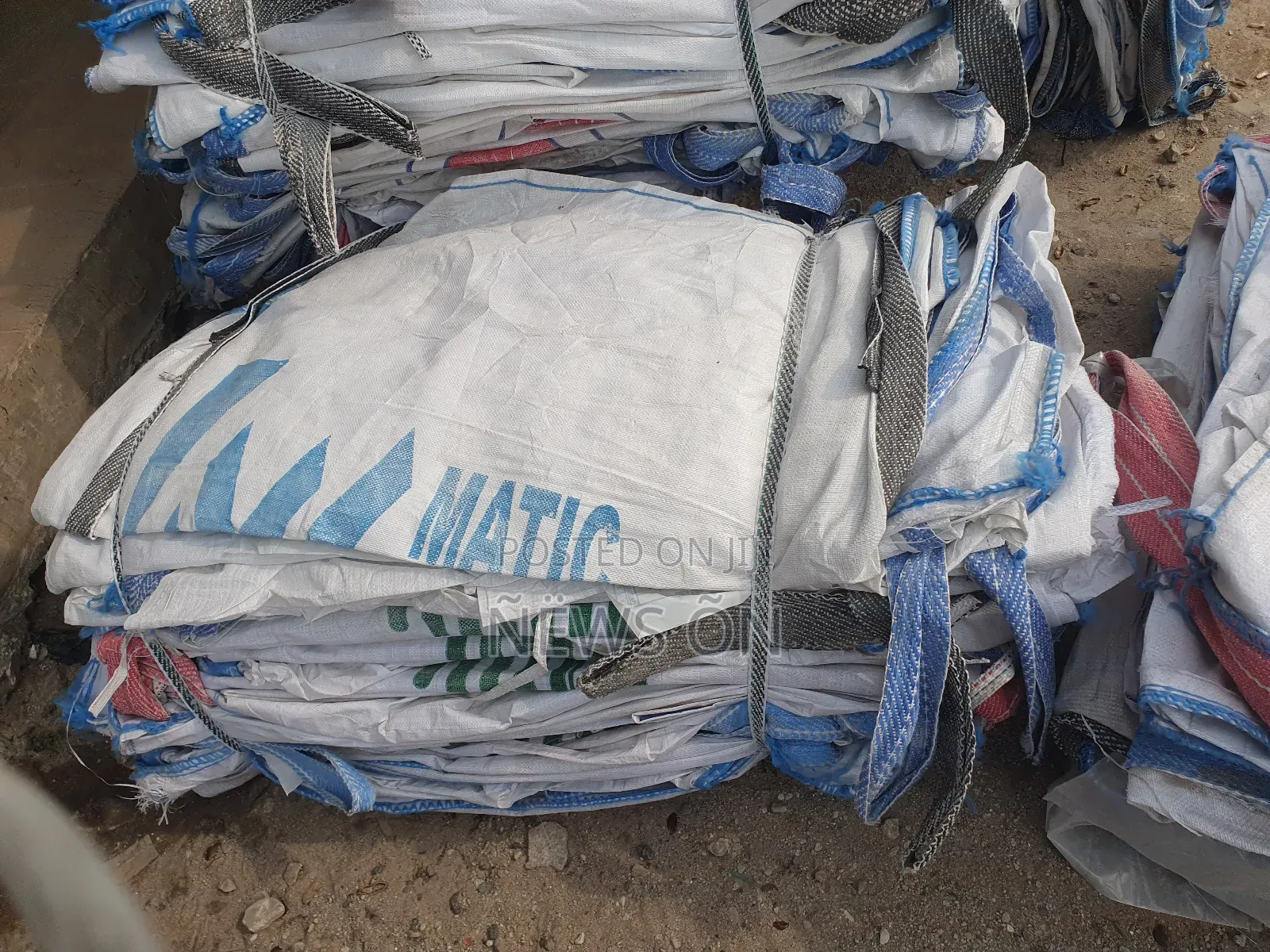 Jumbo Bag White Colour