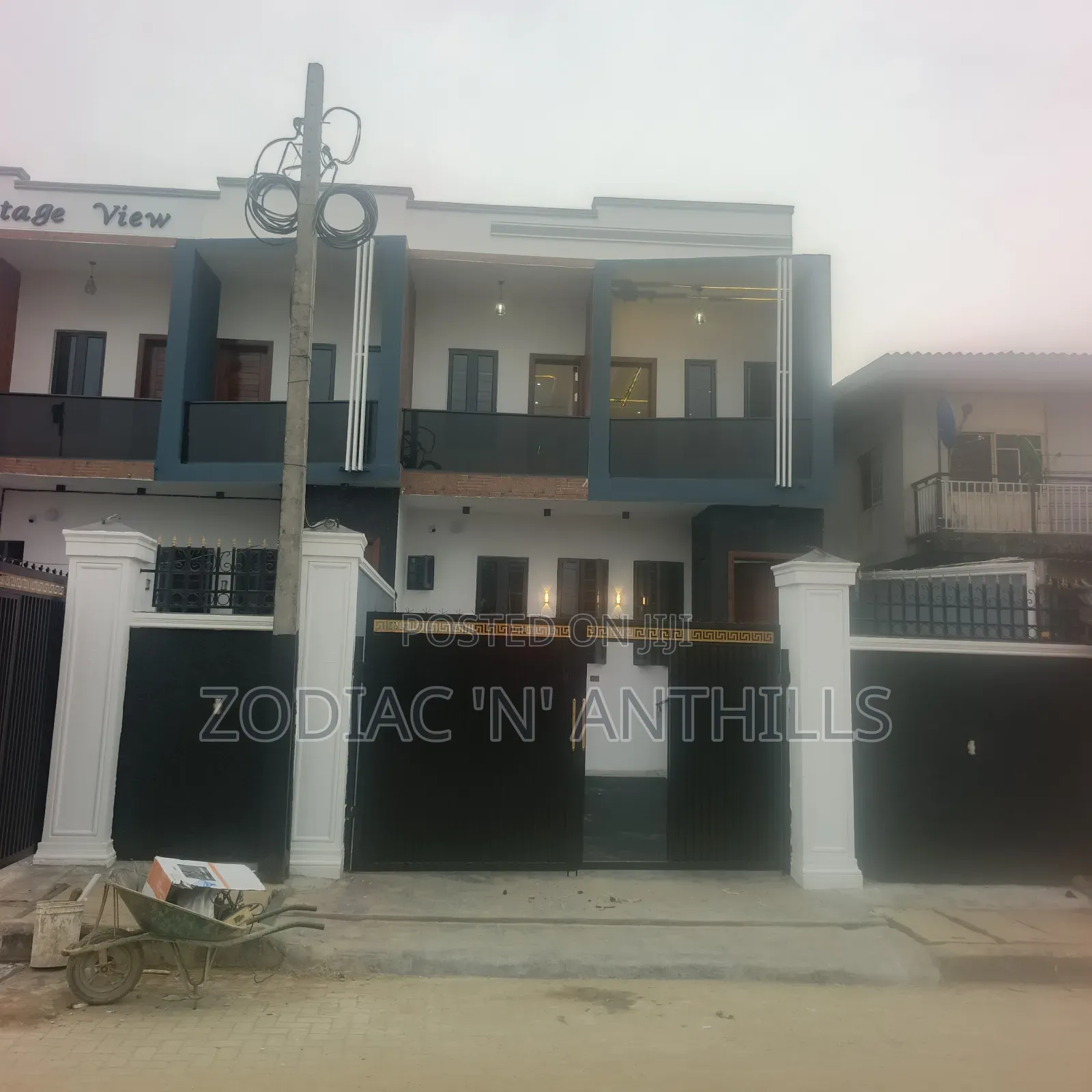 3bdrm Duplex in Abeokuta Street, New Oko Oba for sale