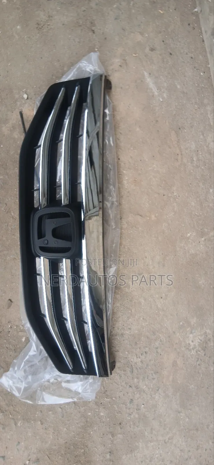Front Grill Honda Crosstour 2010-2012