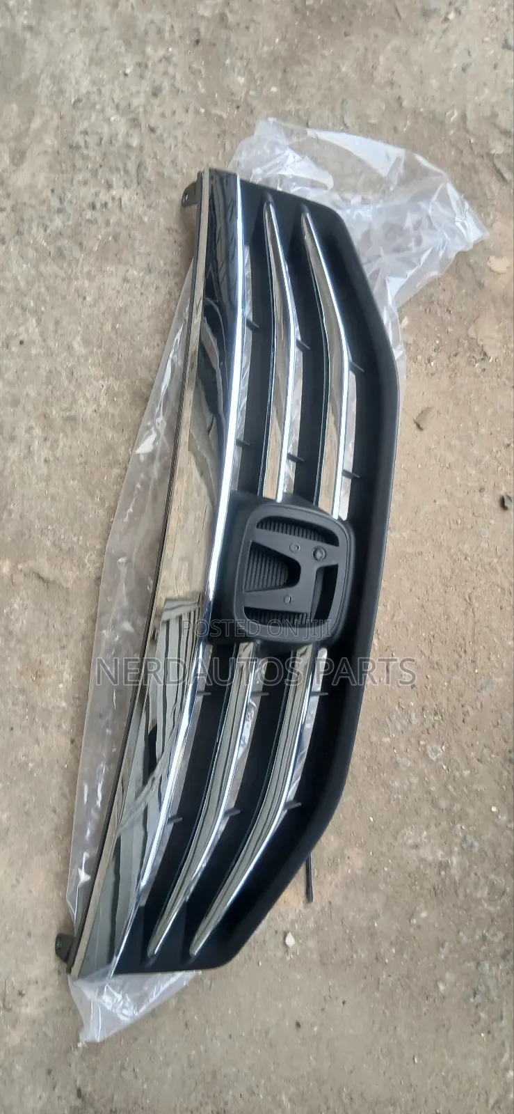 Front Grill Honda Crosstour 2010-2012