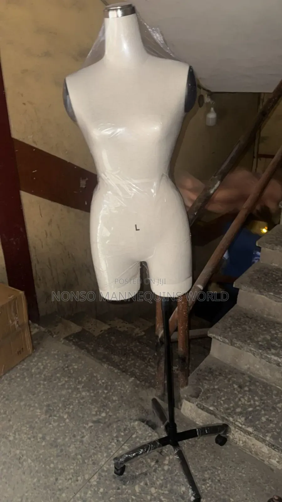 Fully Pinnable Size 10 Dressform