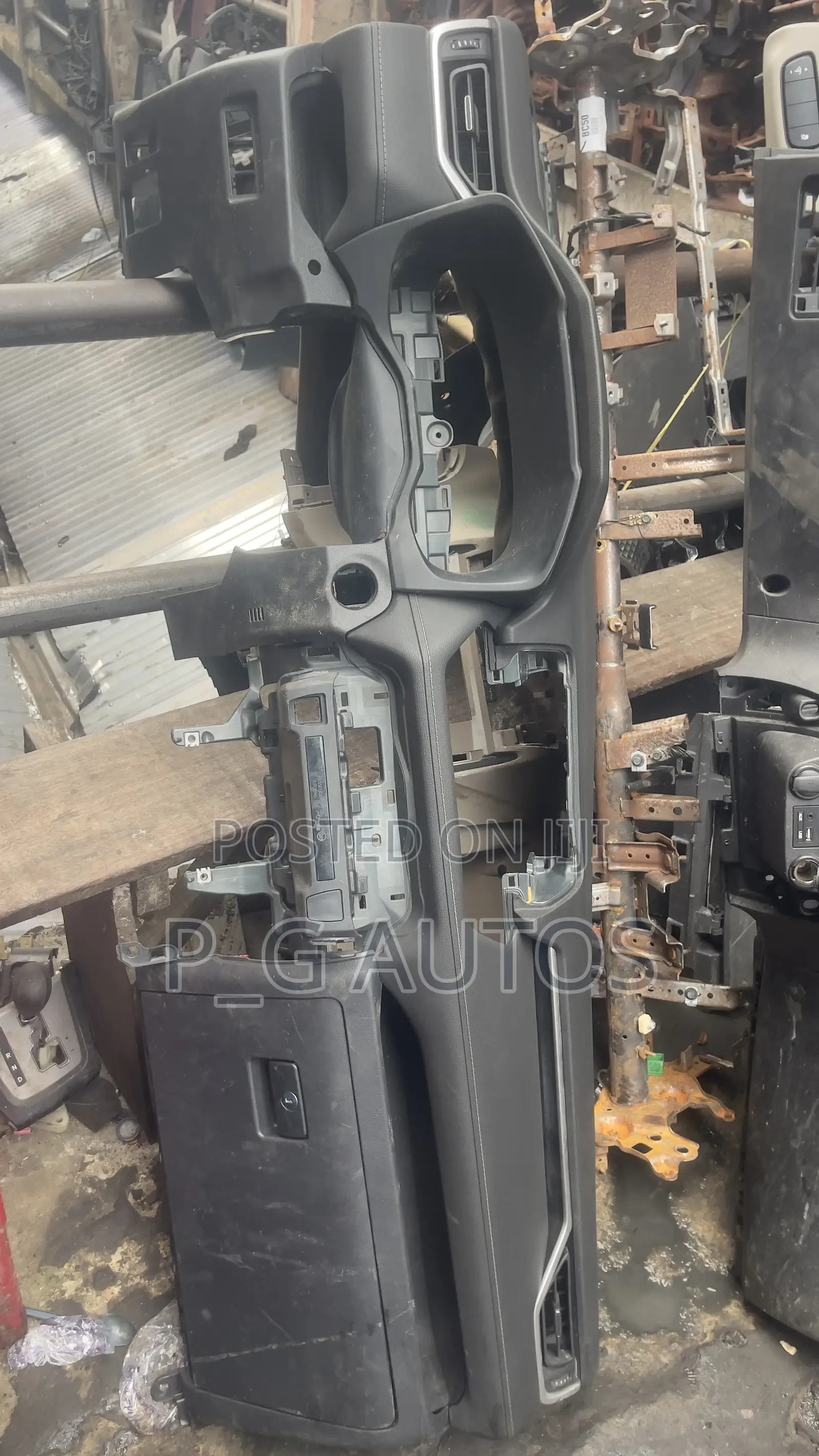 Dashboard for Toyota Rav4 2020
