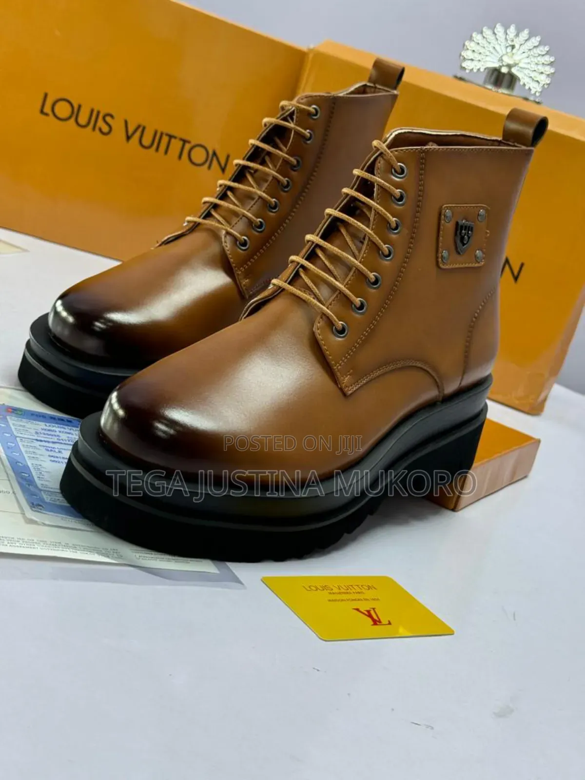 High Quality Louis Vuitton Lace Up Men's Ankle Boots