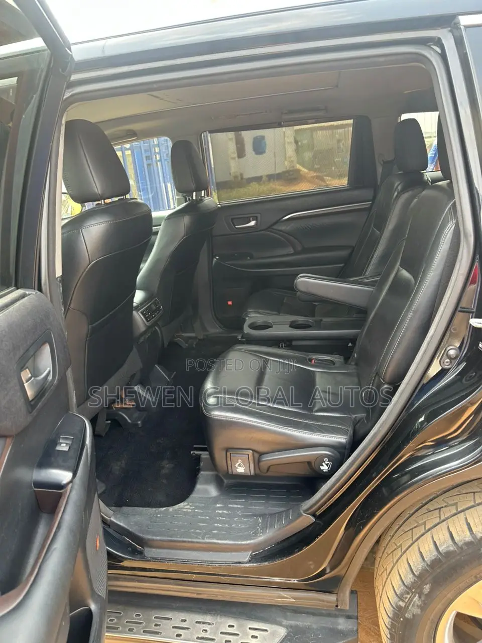 Toyota Highlander Limited 4dr SUV AWD (3.5L 6cyl 6A) 2015 Black