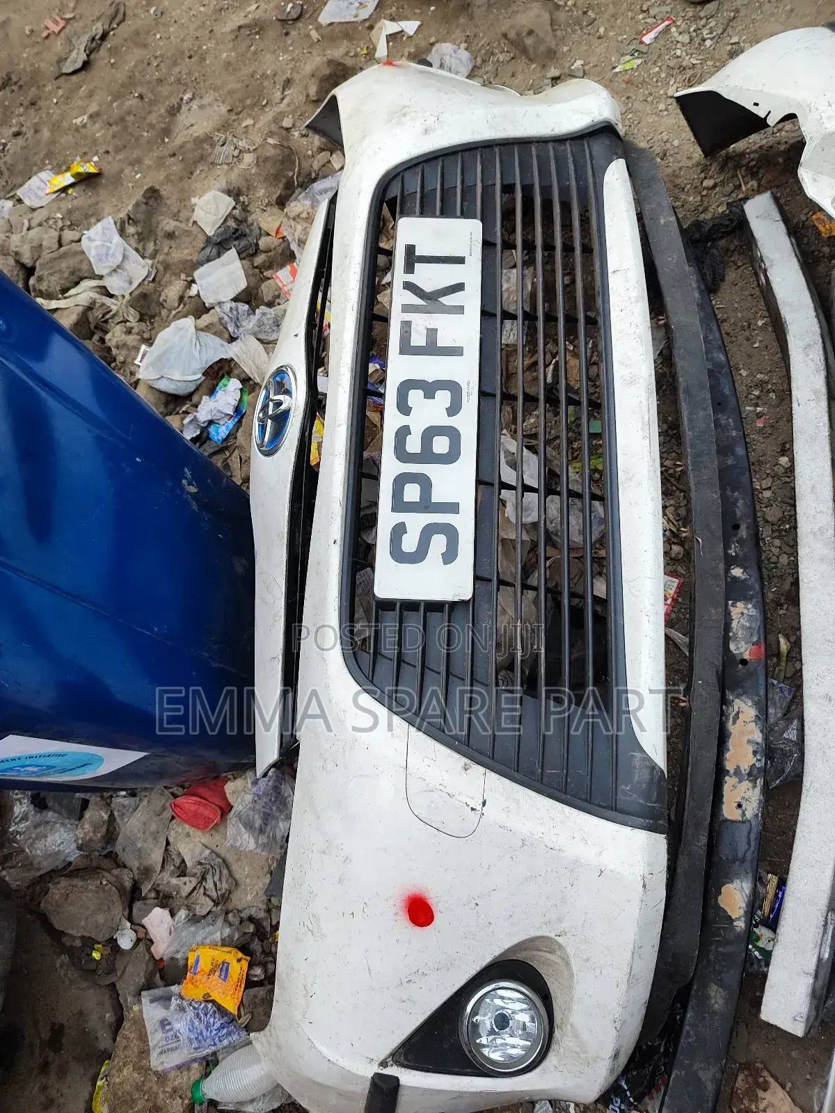 Complete Front Bumper Yaris Lift Back 2015
