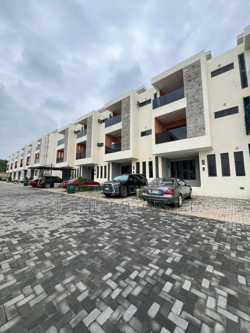 4bdrm House in Life Camp for sale