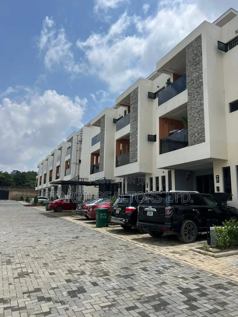 4bdrm House in Life Camp for sale