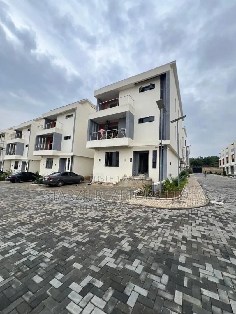 4bdrm House in Life Camp for sale