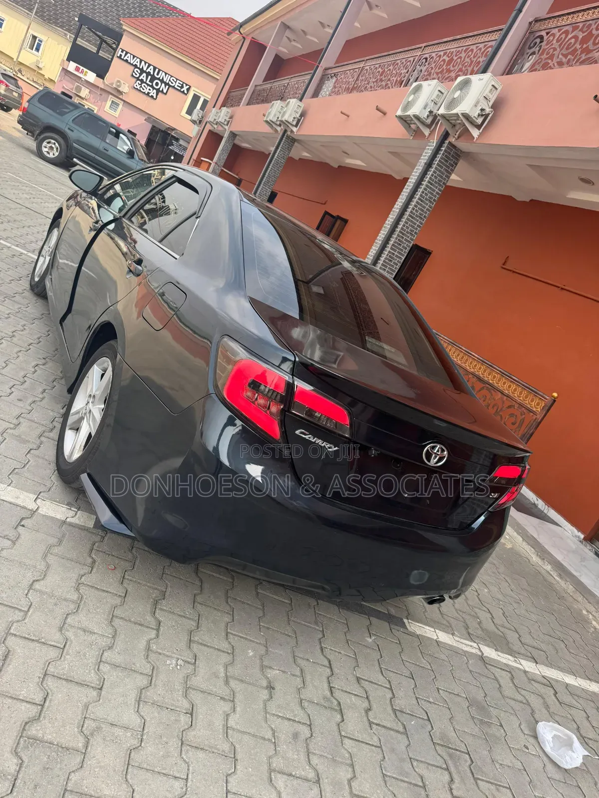 Toyota Camry SE 4dr Sedan (2.5L 4cyl 6A) 2014 Gray