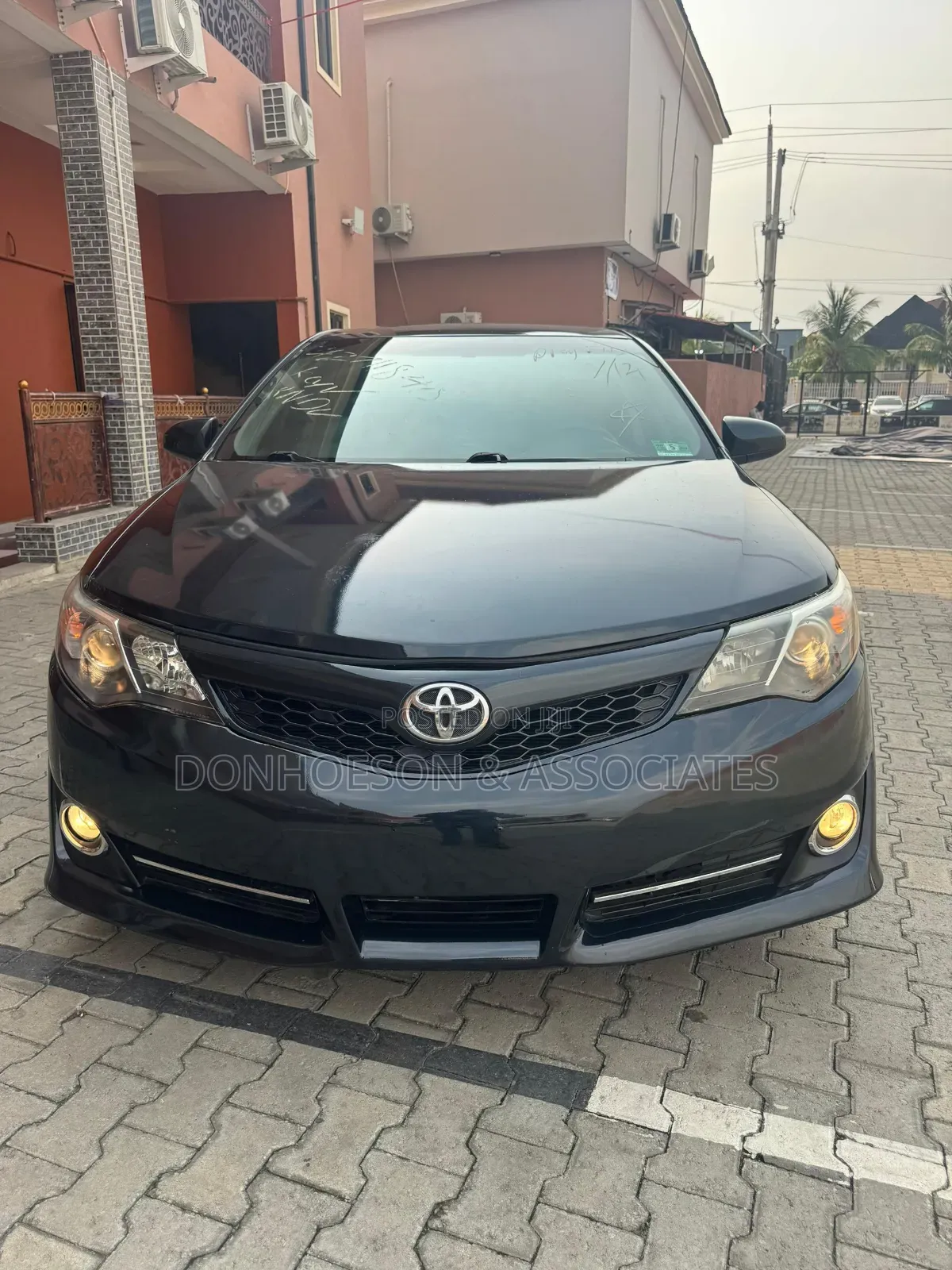 Toyota Camry SE 4dr Sedan (2.5L 4cyl 6A) 2014 Gray