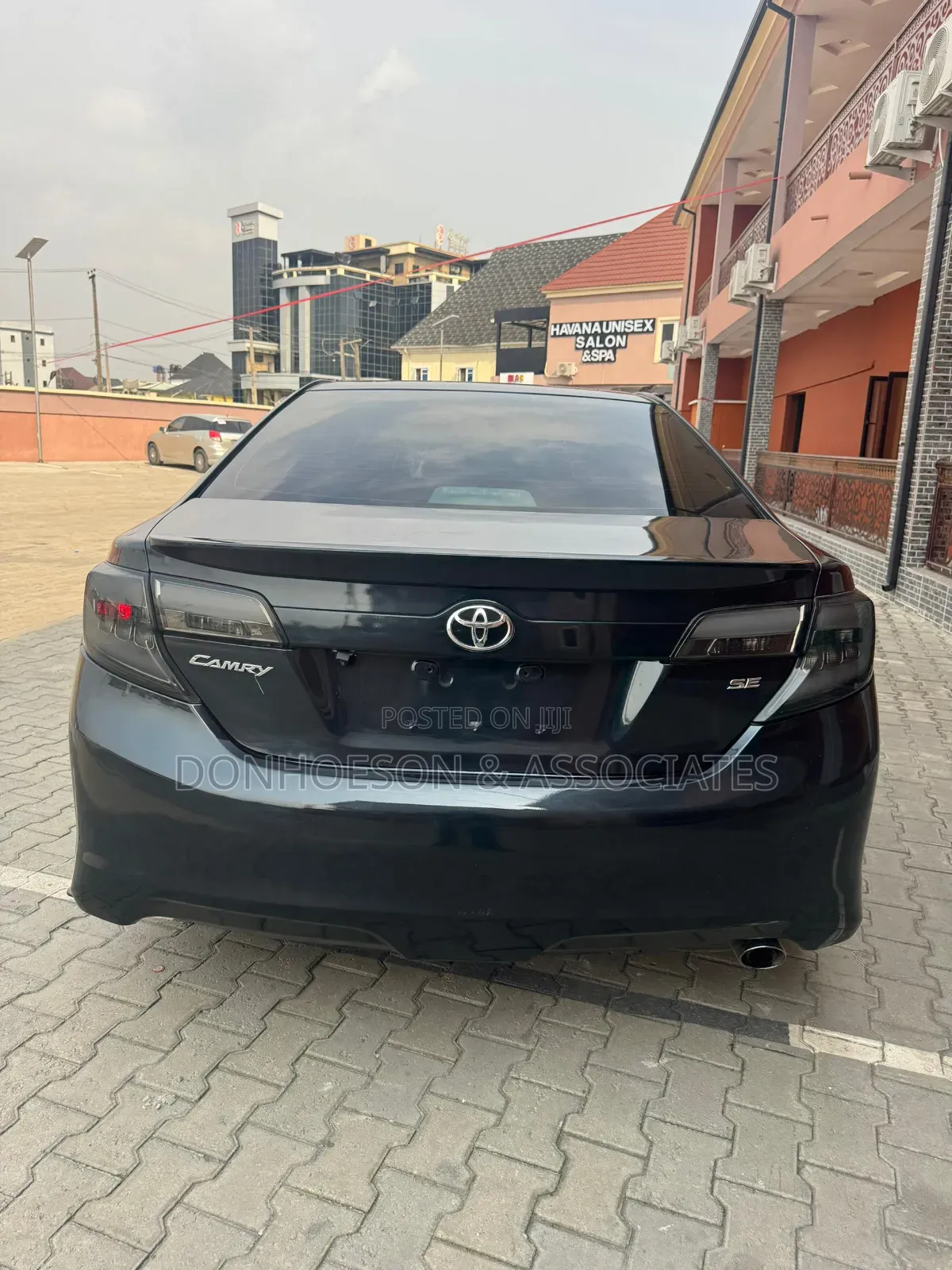 Toyota Camry SE 4dr Sedan (2.5L 4cyl 6A) 2014 Gray