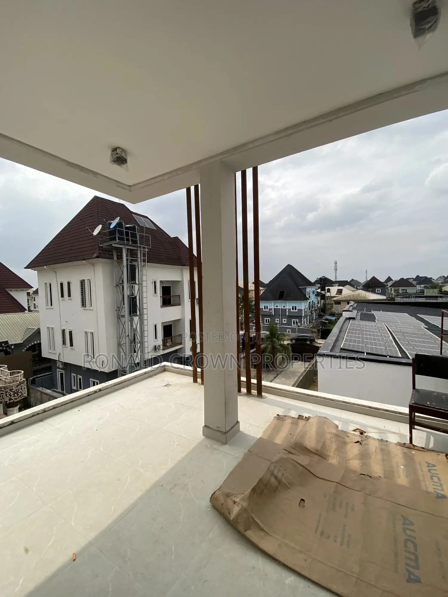 6bdrm Duplex in Ago Palace for sale