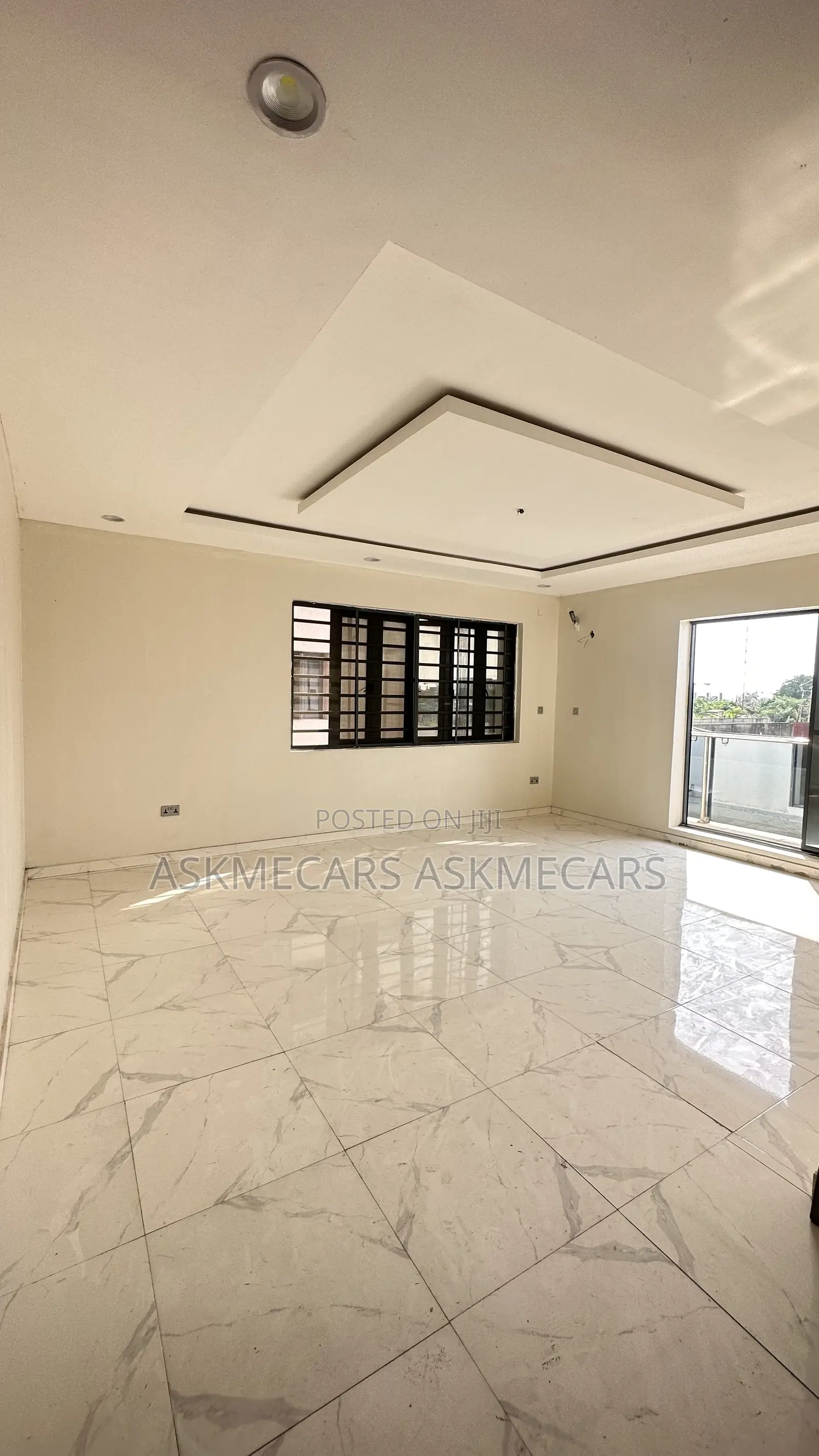 3bdrm Room & Parlour in Gra 1, Abijo for rent