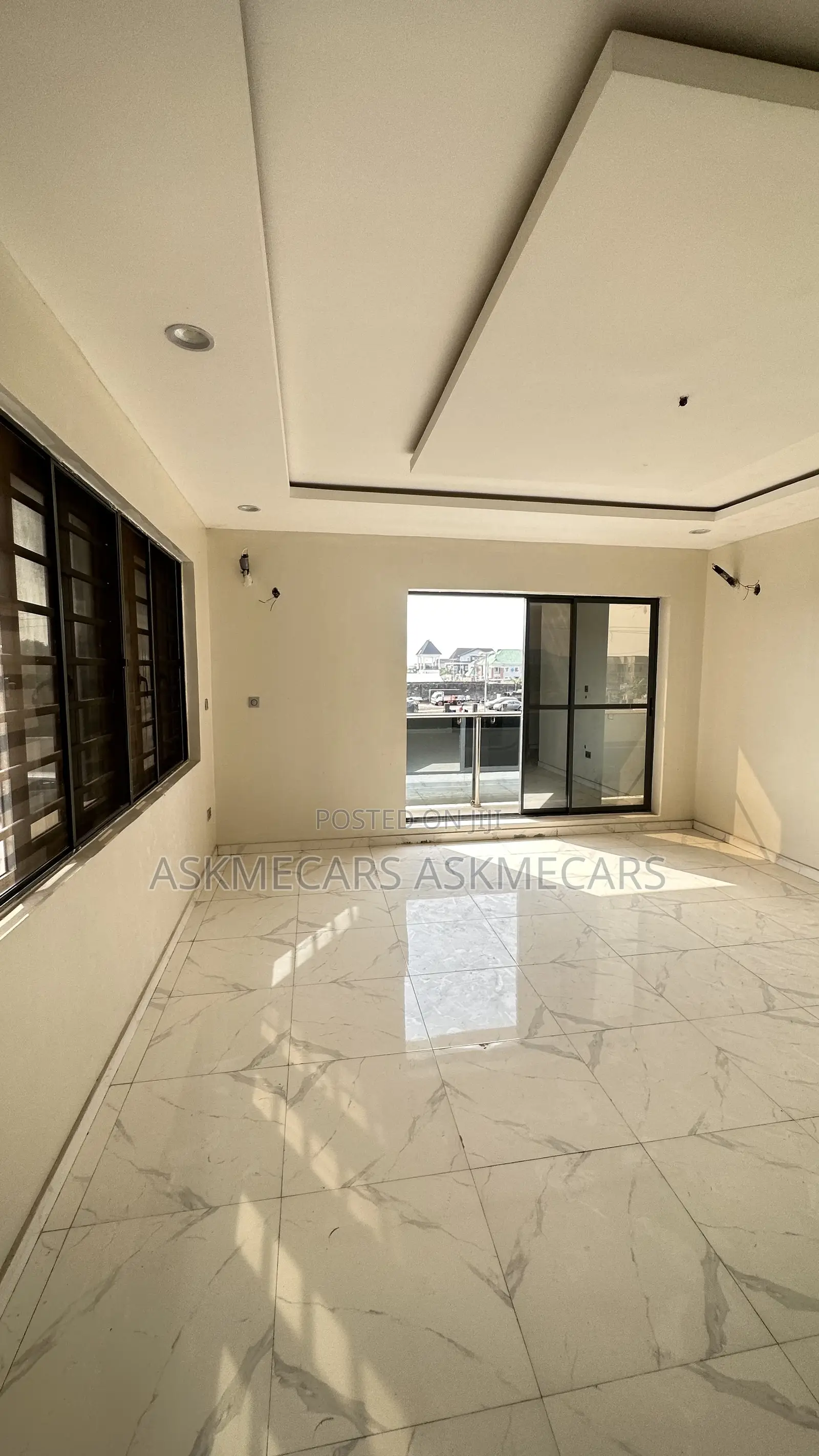 3bdrm Room & Parlour in Gra 1, Abijo for rent