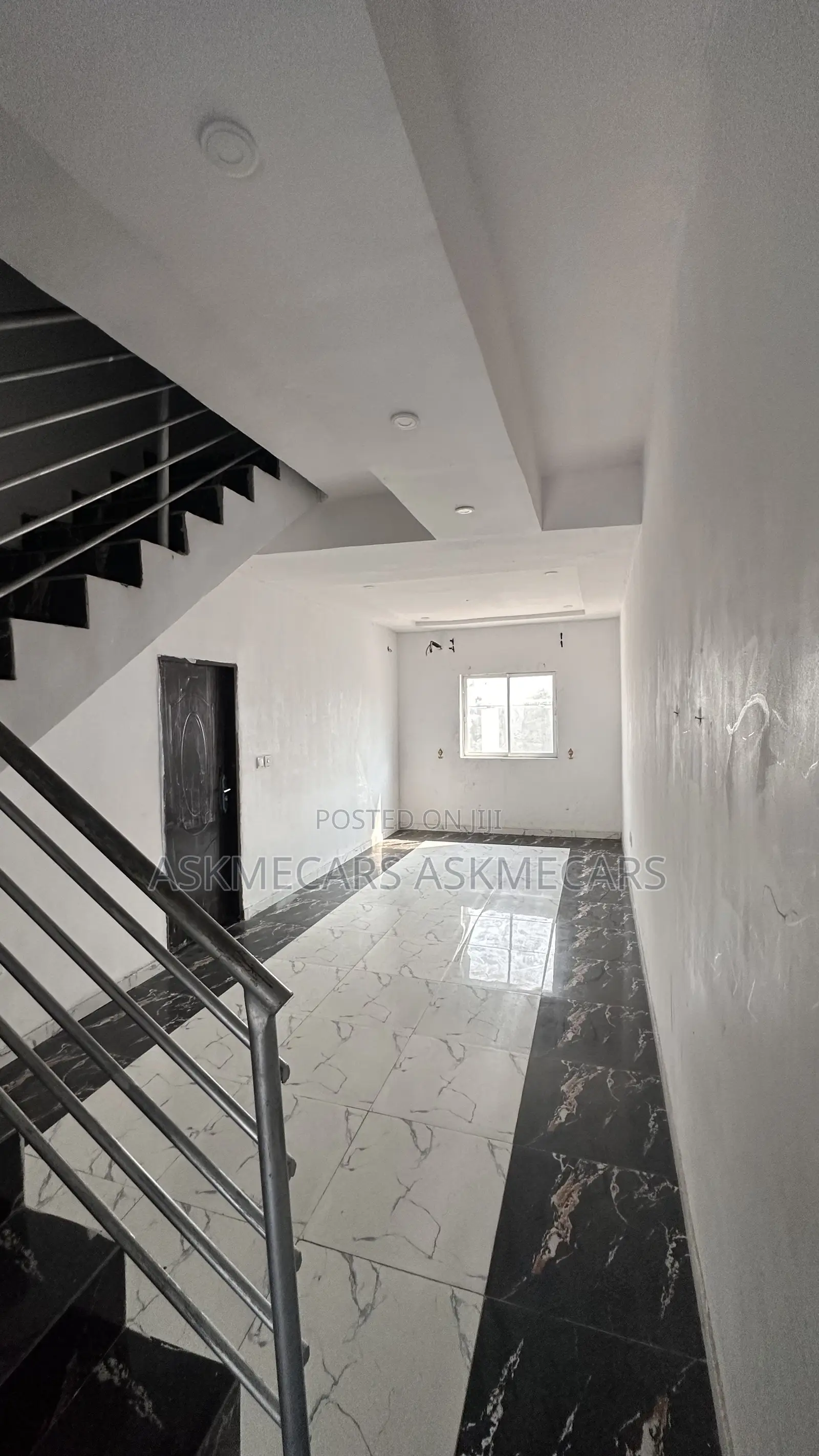 4bdrm Maisonette in Gra, Abijo for rent
