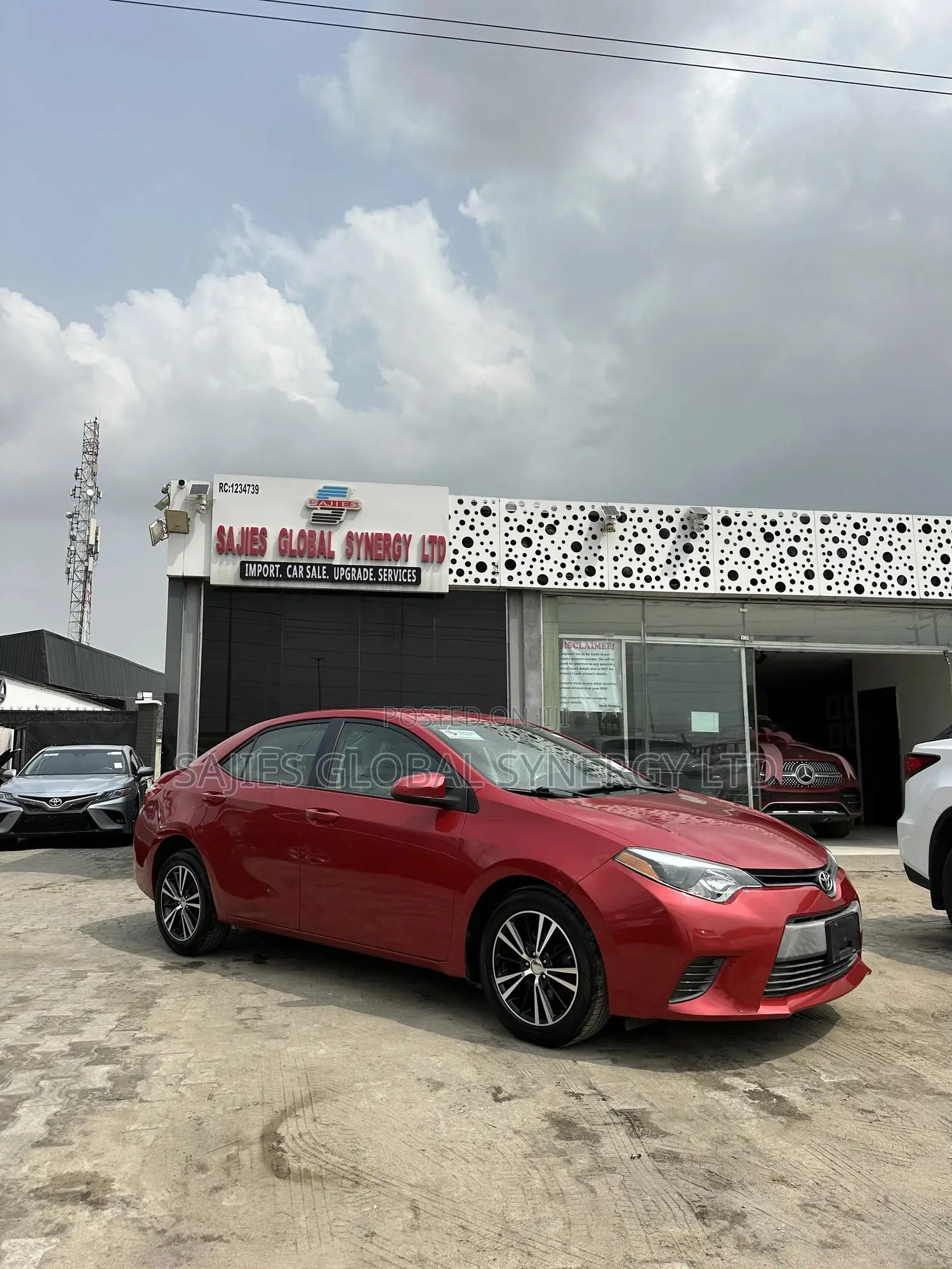 Toyota Corolla LE Premium 4dr Sedan (1.8L 4cyl CVT) 2015 Red